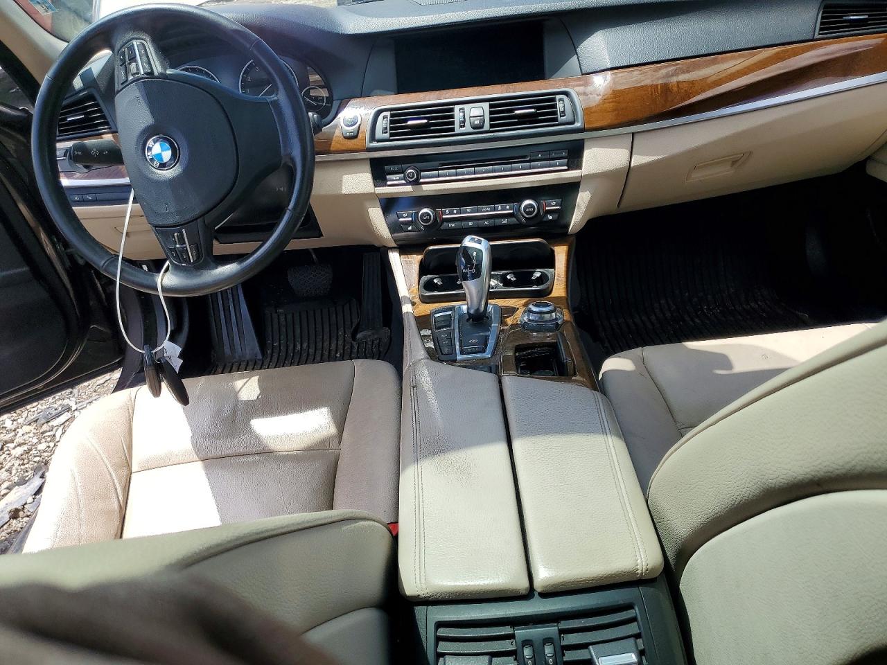 2013 Bmw 528 Xi Brown vin: WBAXH5C52DD113889
