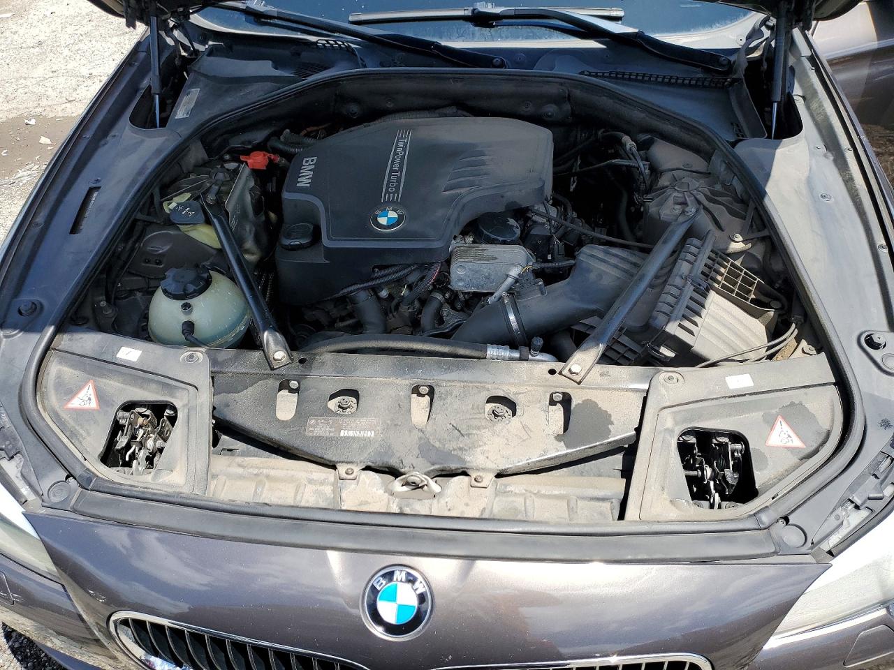 2013 Bmw 528 Xi Brown vin: WBAXH5C52DD113889