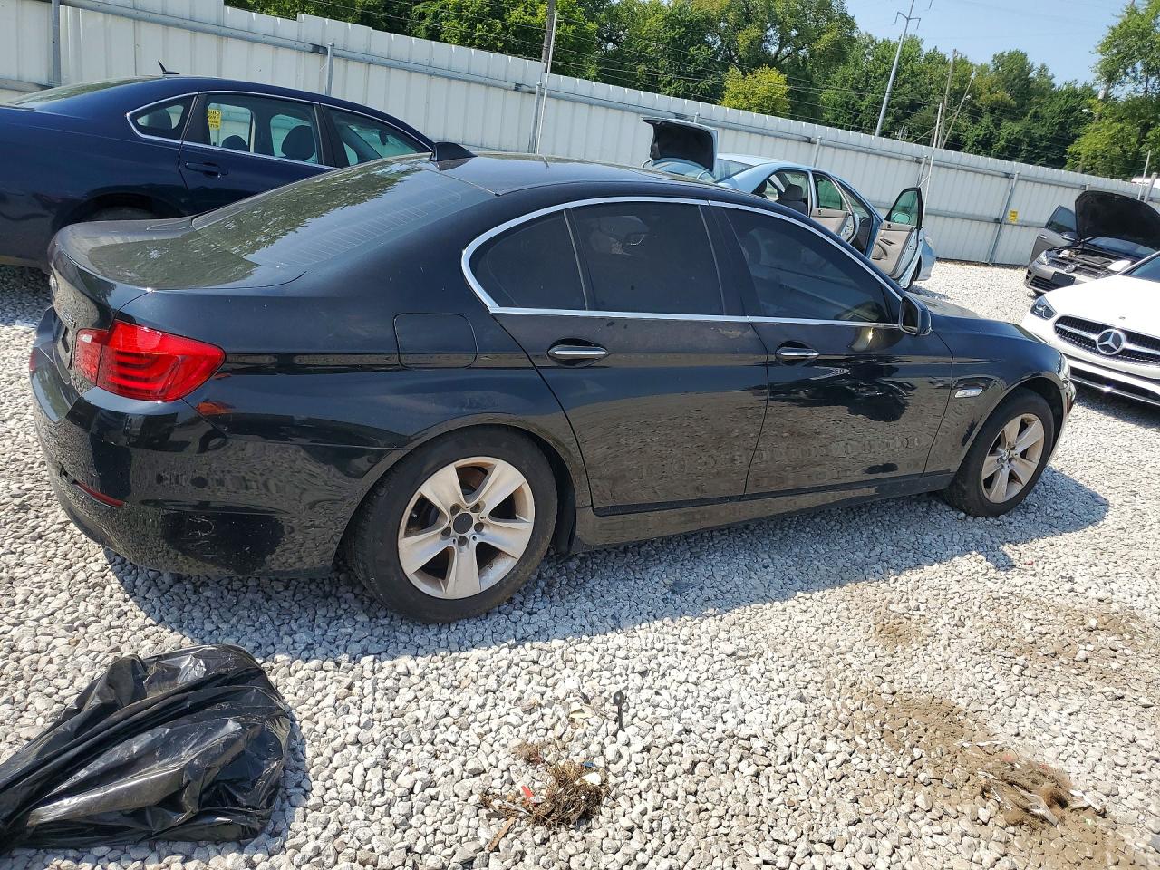 2013 Bmw 528 Xi Black vin: WBAXH5C52DD114458