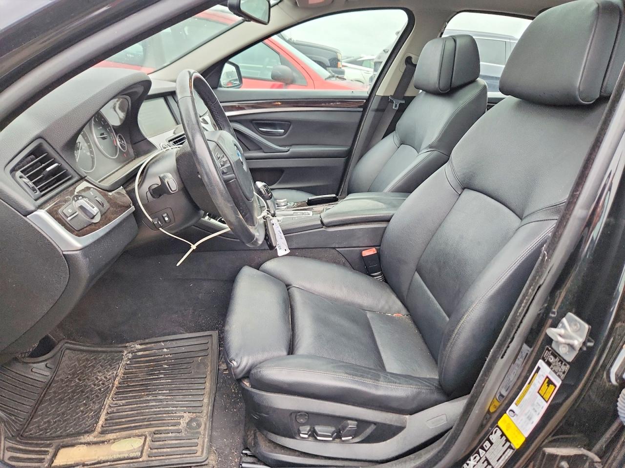 2012 Bmw 528 Xi Black vin: WBAXH5C53CDW04549