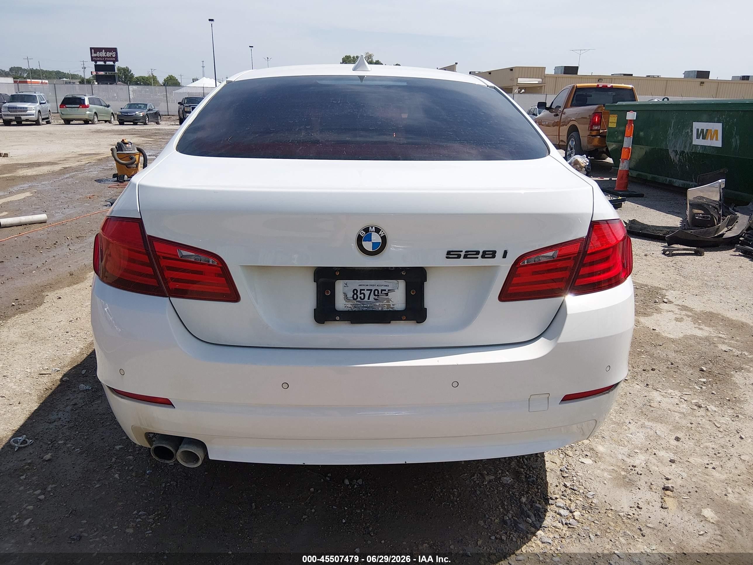 2012 Bmw 528i Xdrive White vin: WBAXH5C53CDW08374