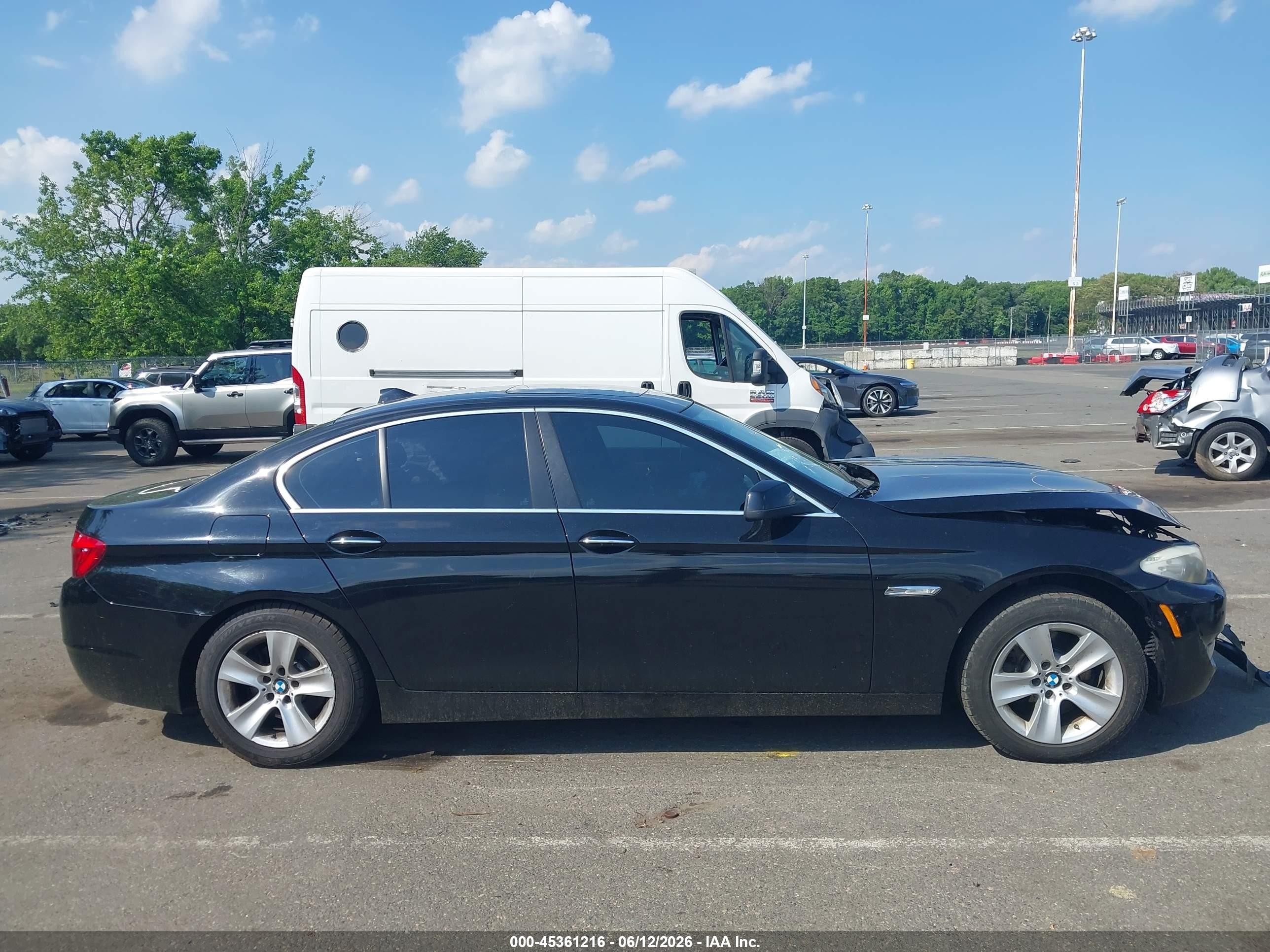 2013 Bmw 528i Xdrive Black vin: WBAXH5C53DDW14810