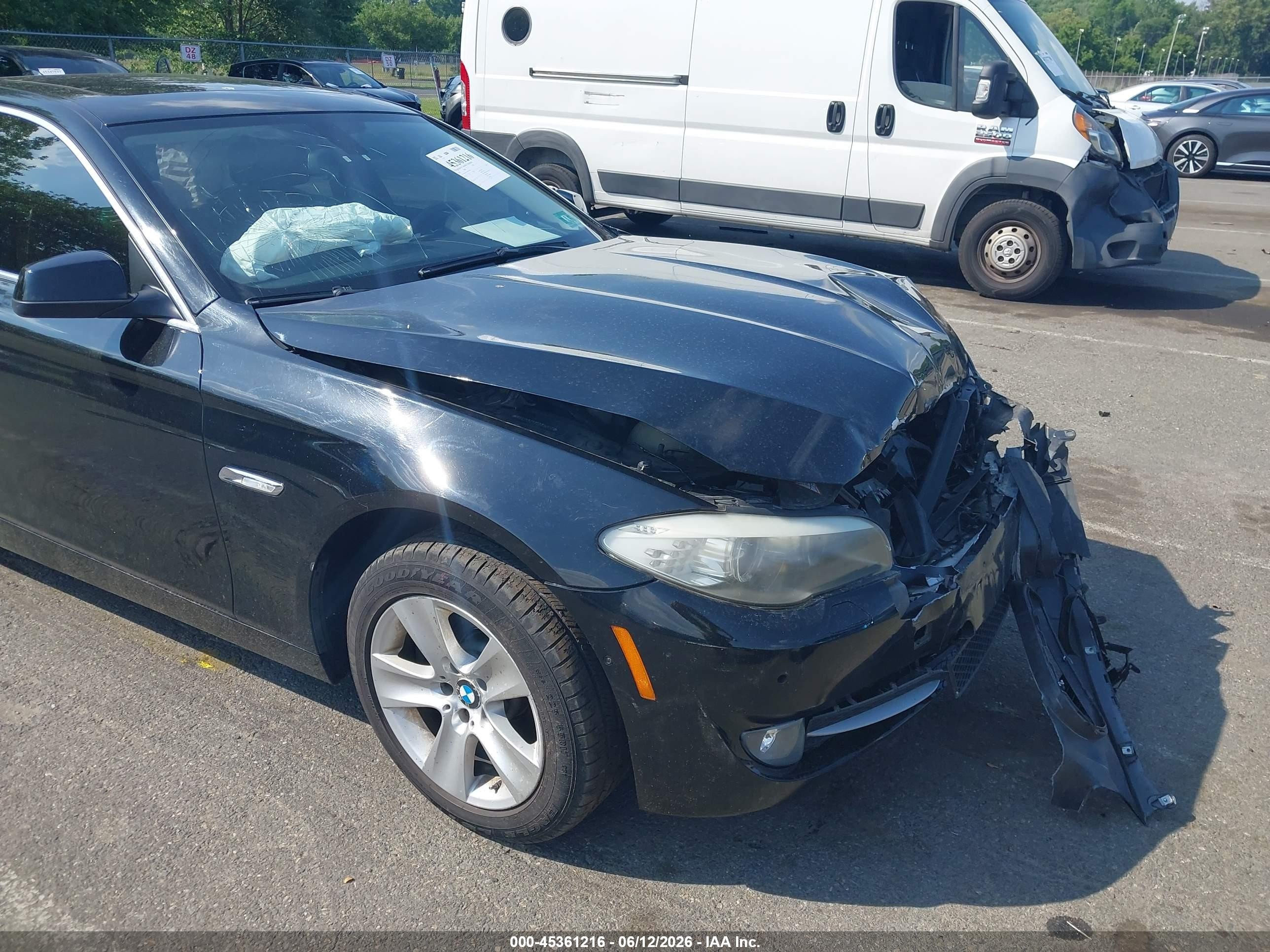 2013 Bmw 528i Xdrive Black vin: WBAXH5C53DDW14810
