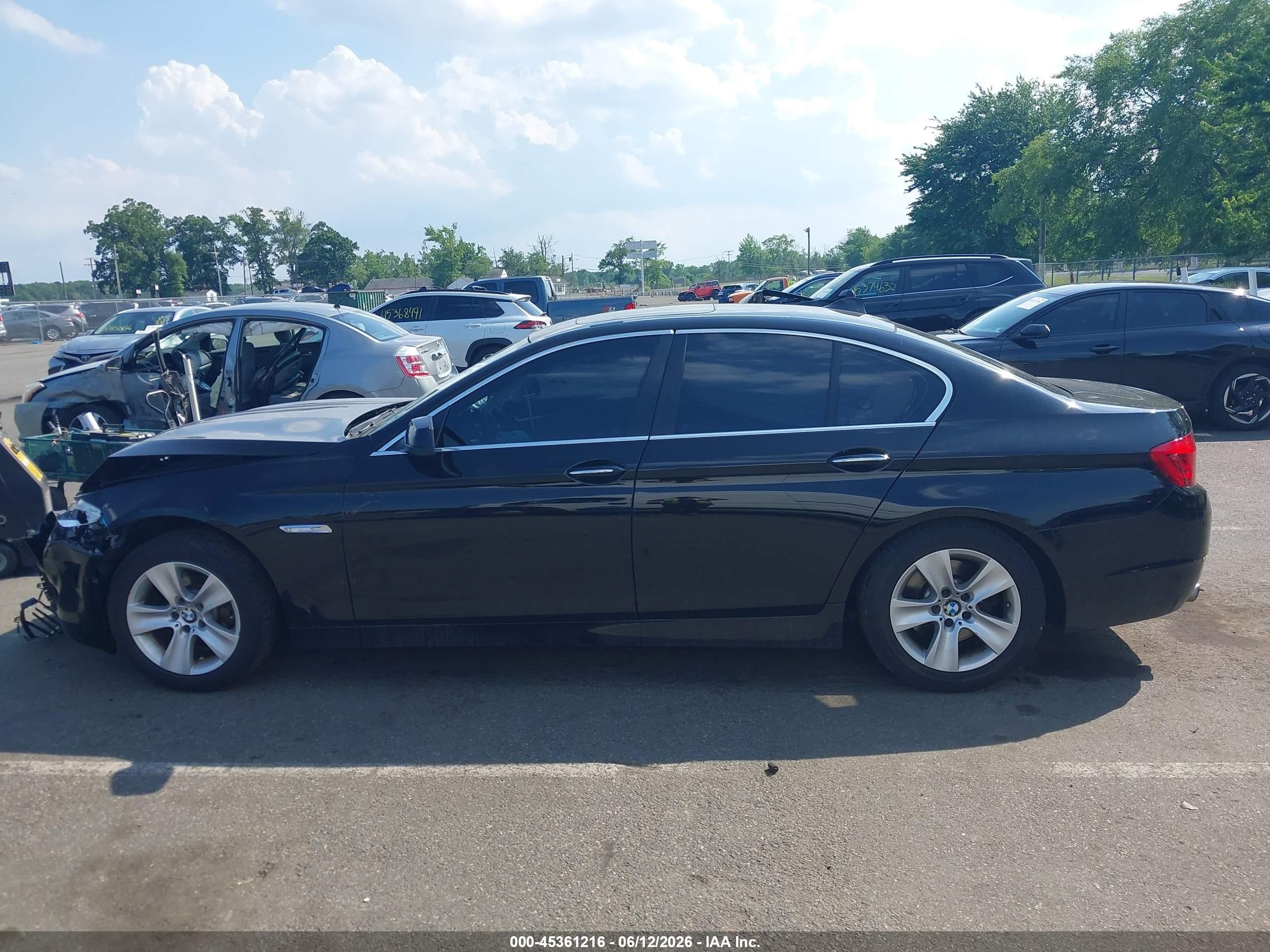 2013 Bmw 528i Xdrive Black vin: WBAXH5C53DDW14810
