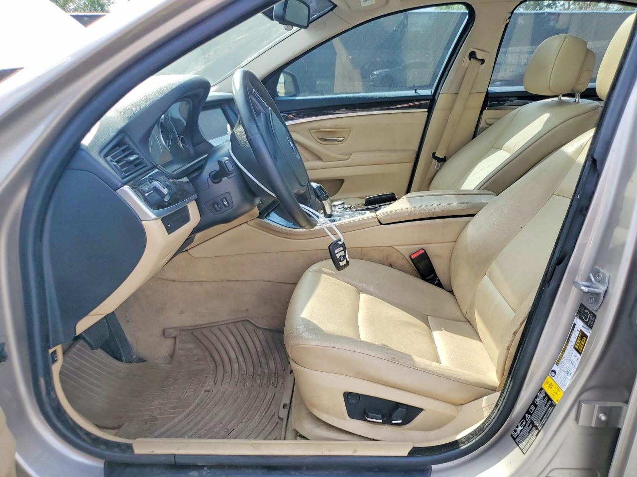 2013 Bmw 528 Xi Beige vin: WBAXH5C53DDW14872