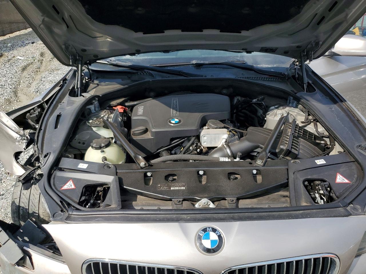 2013 Bmw 528 Xi Beige vin: WBAXH5C53DDW14872