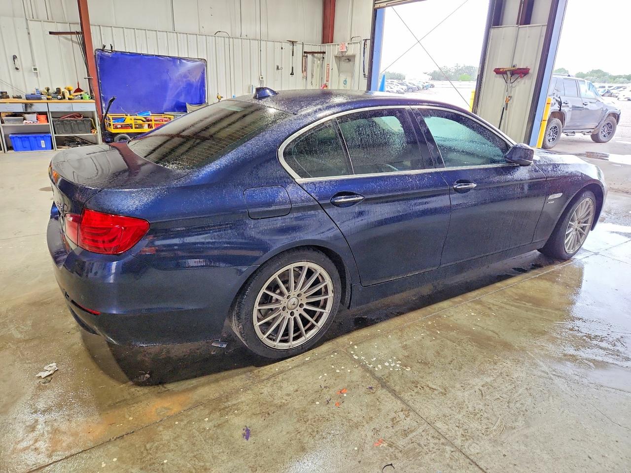 2012 Bmw 528 Xi Синий vin: WBAXH5C54CDW02261