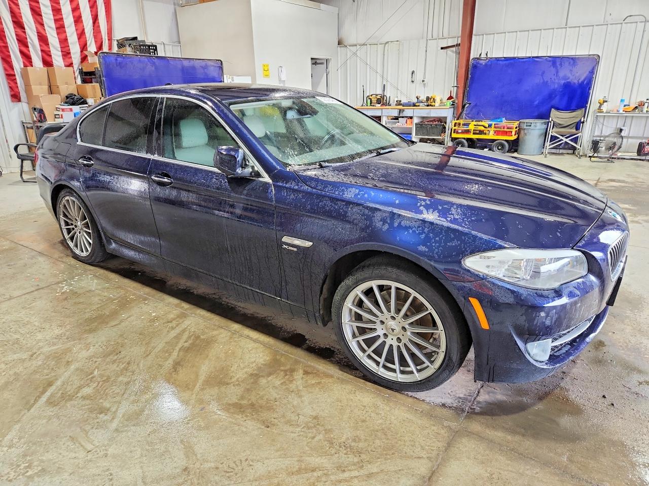 2012 Bmw 528 Xi Синий vin: WBAXH5C54CDW02261