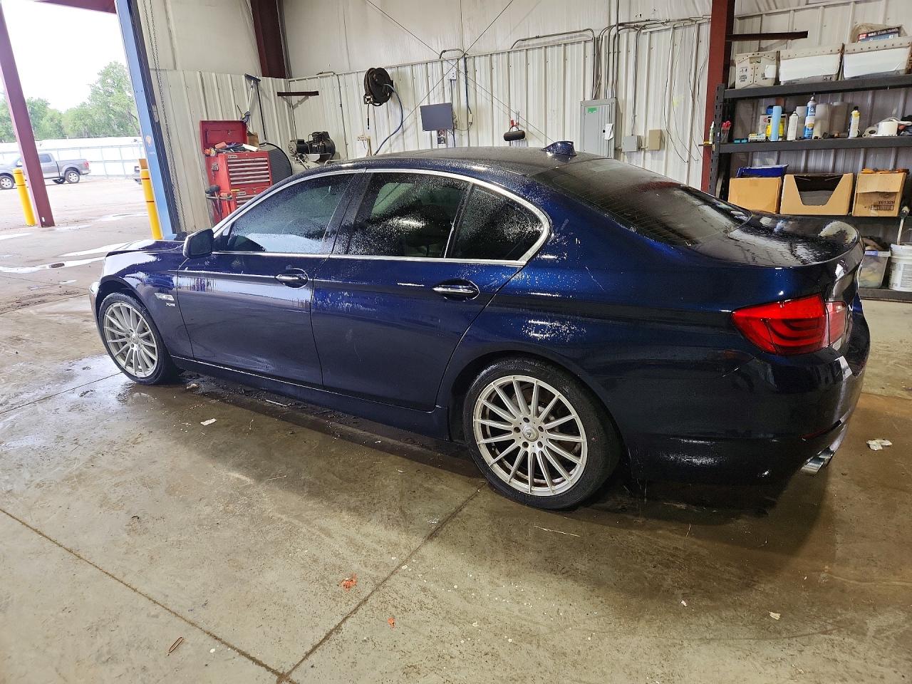 2012 Bmw 528 Xi Синий vin: WBAXH5C54CDW02261