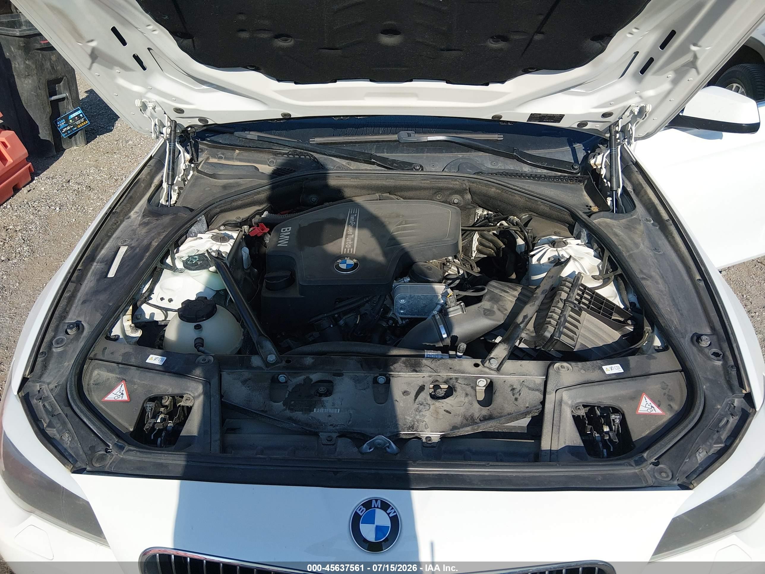 2013 Bmw 528i Xdrive White vin: WBAXH5C55DD107259