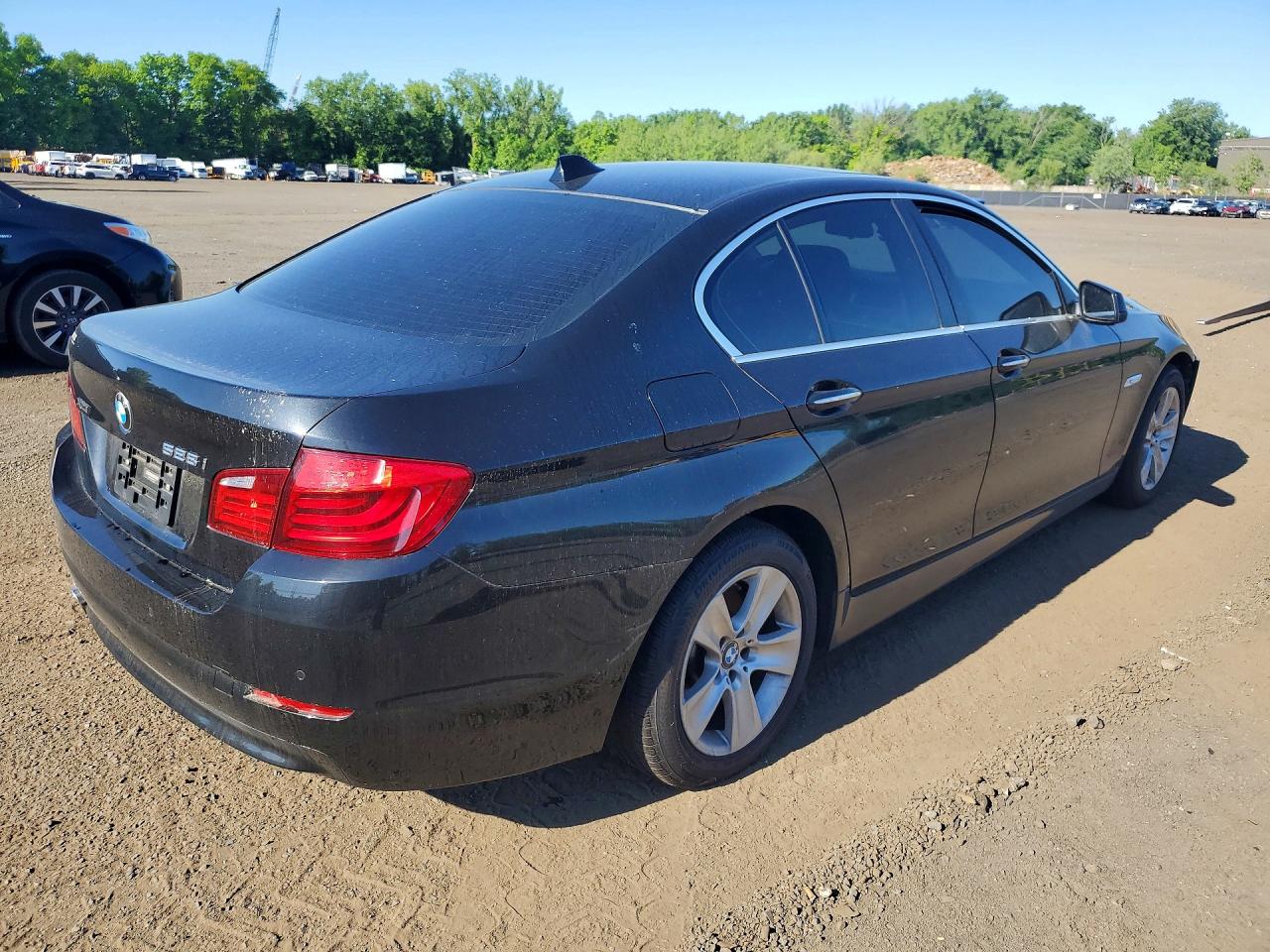 2013 Bmw 528 Xi Black vin: WBAXH5C55DD114146
