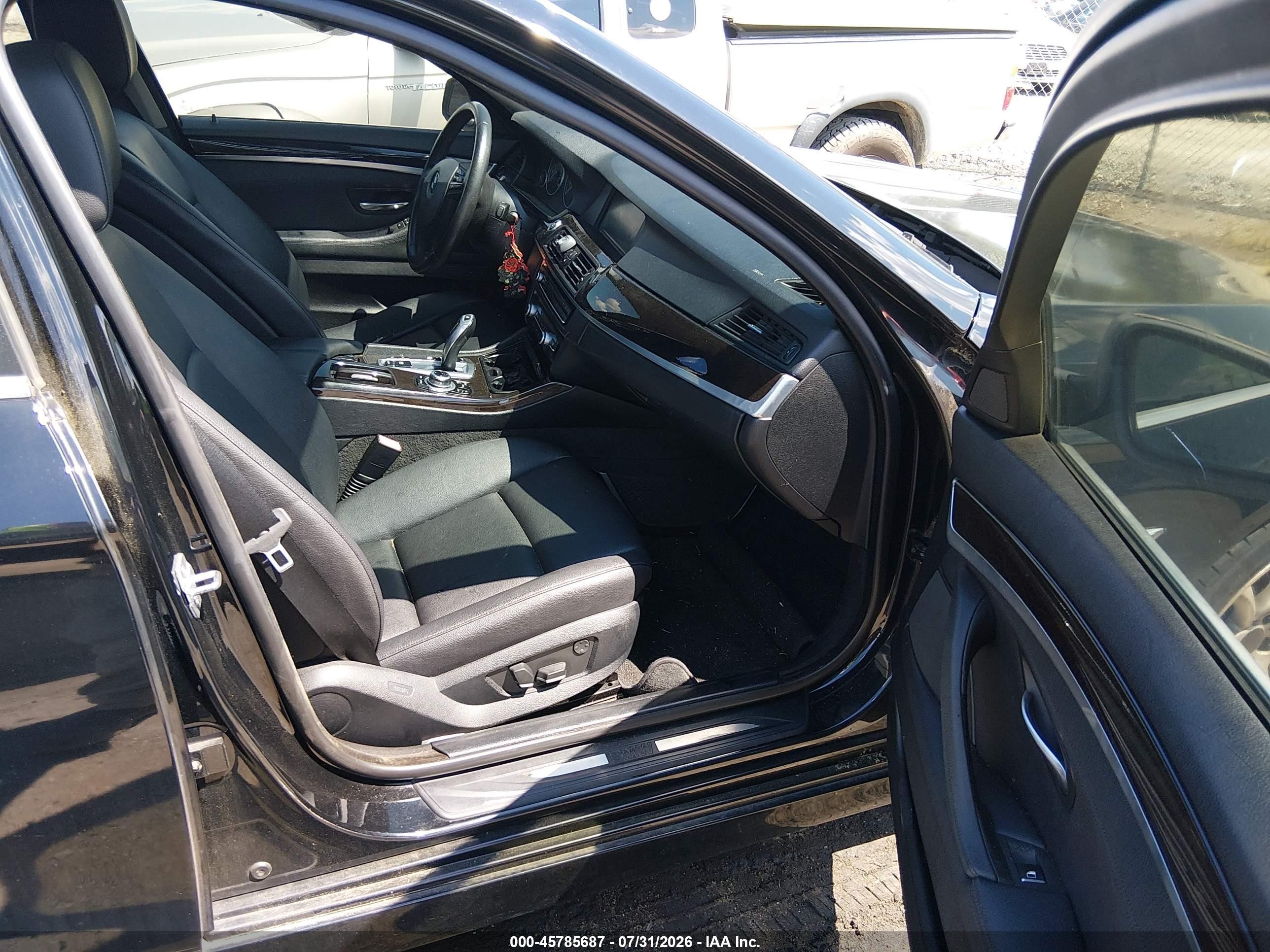 2013 Bmw 528i Xdrive Black vin: WBAXH5C55DD114910
