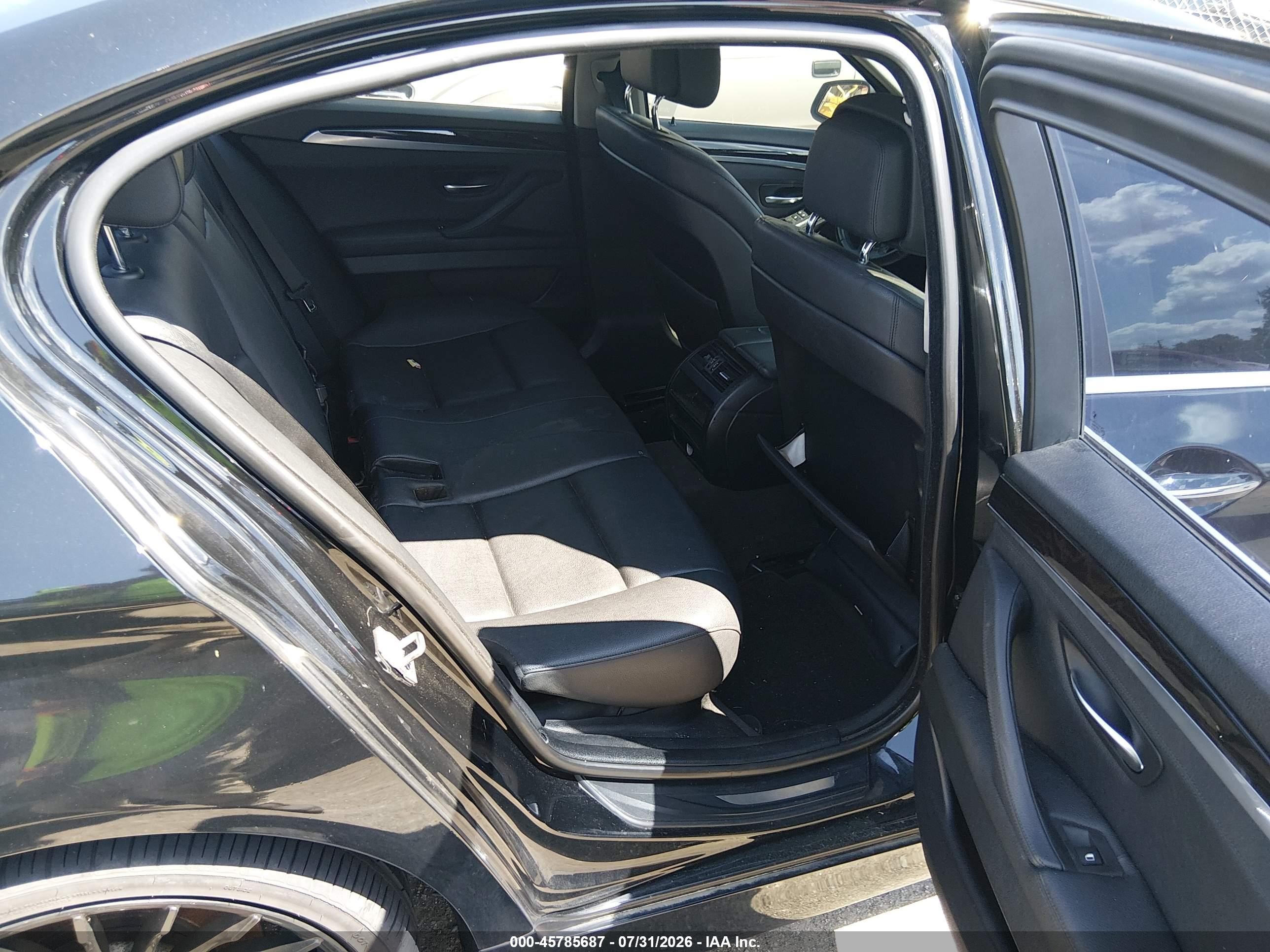 2013 Bmw 528i Xdrive Black vin: WBAXH5C55DD114910