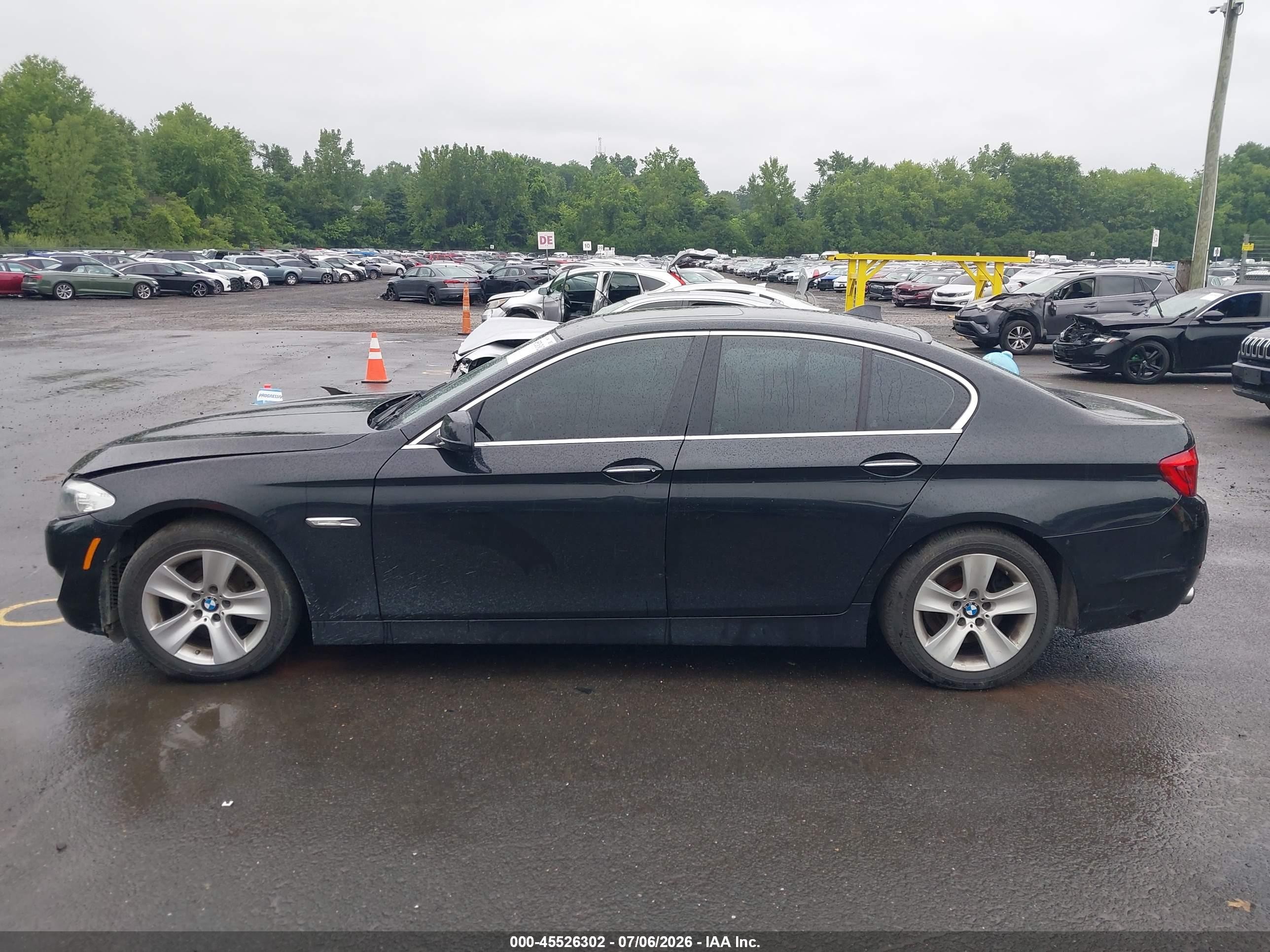 2013 Bmw 528i Xdrive Черный vin: WBAXH5C55DDW12671