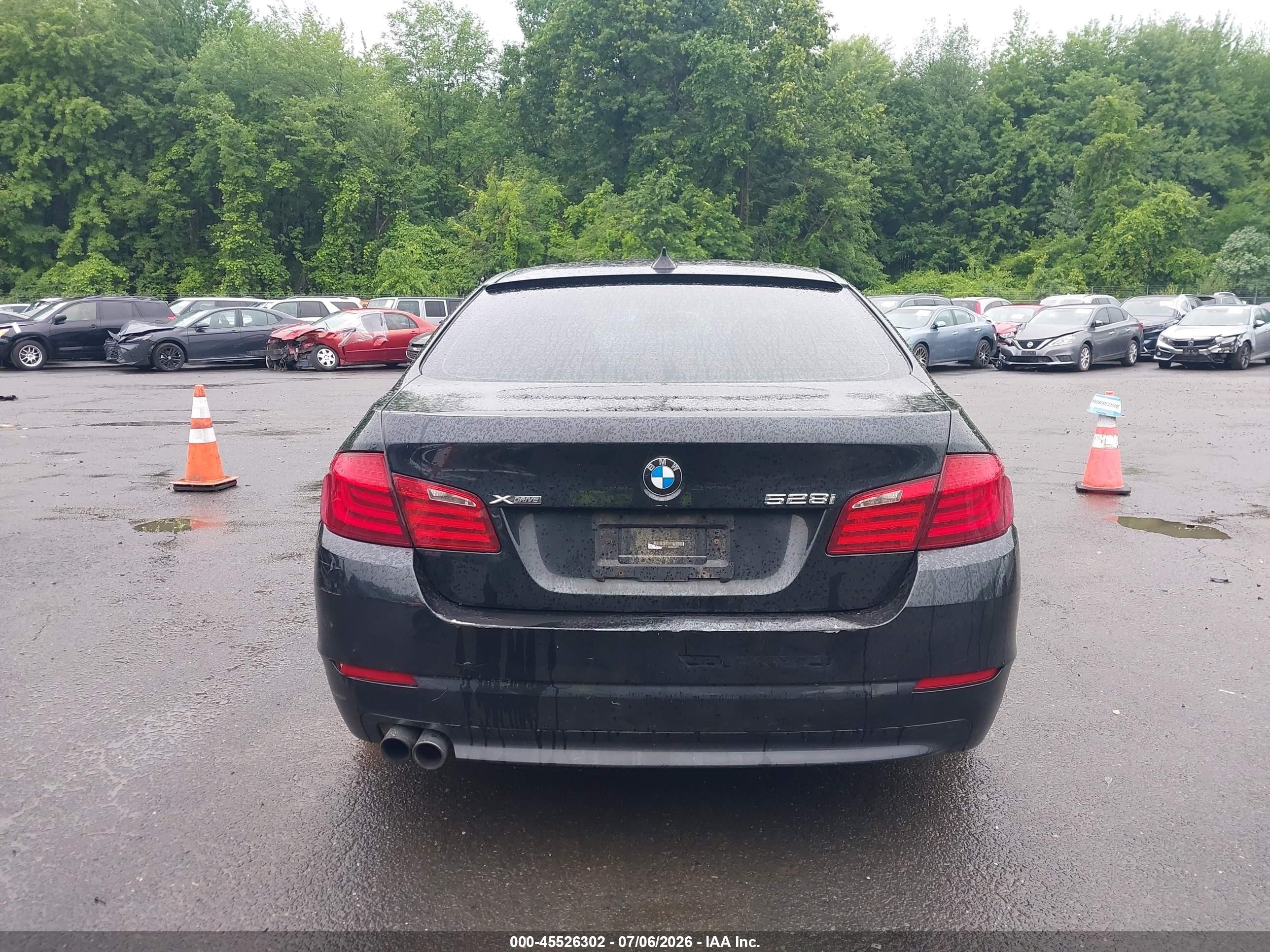 2013 Bmw 528i Xdrive Черный vin: WBAXH5C55DDW12671