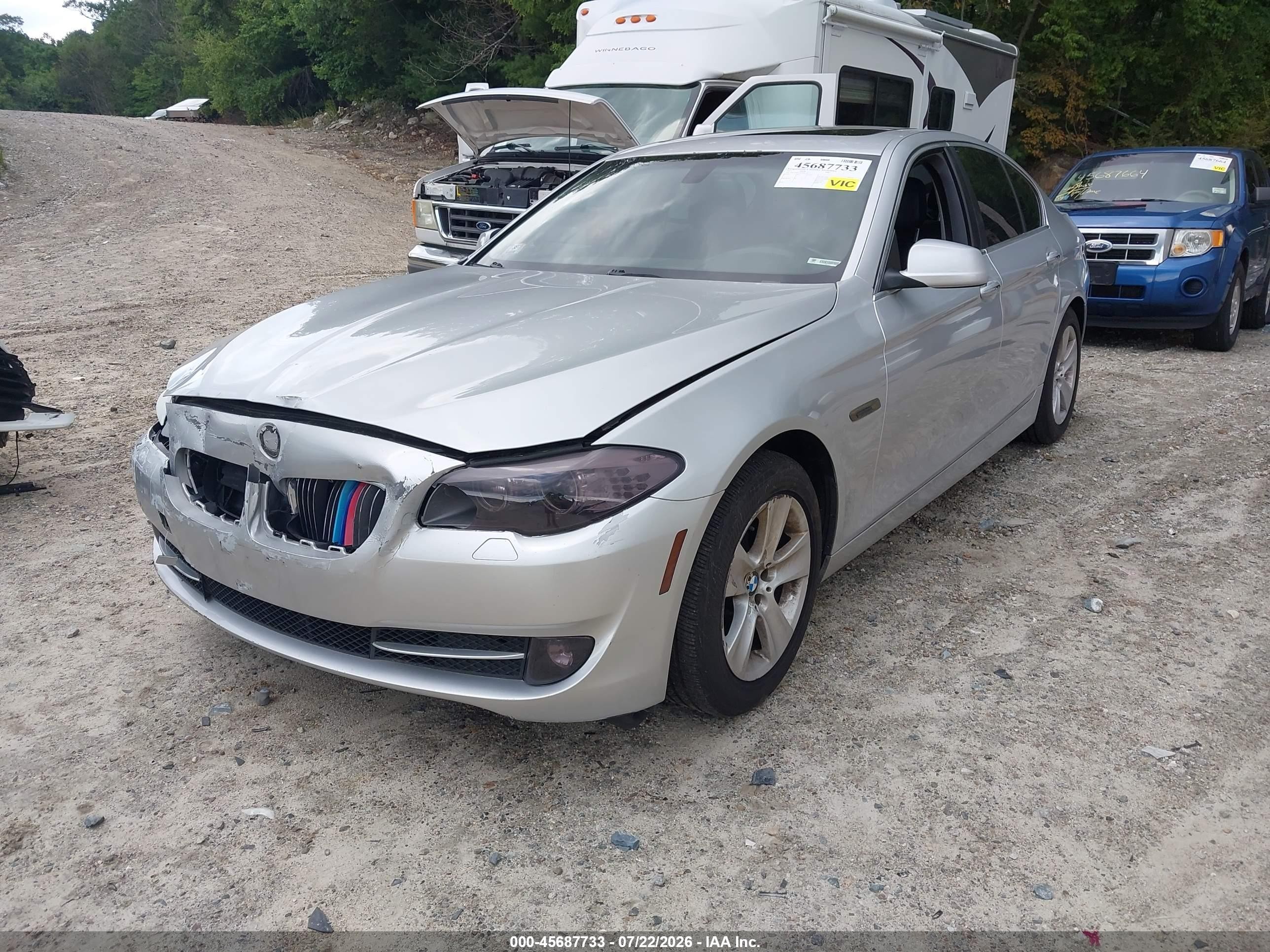 2013 Bmw 528i Xdrive Silver vin: WBAXH5C55DDW15621
