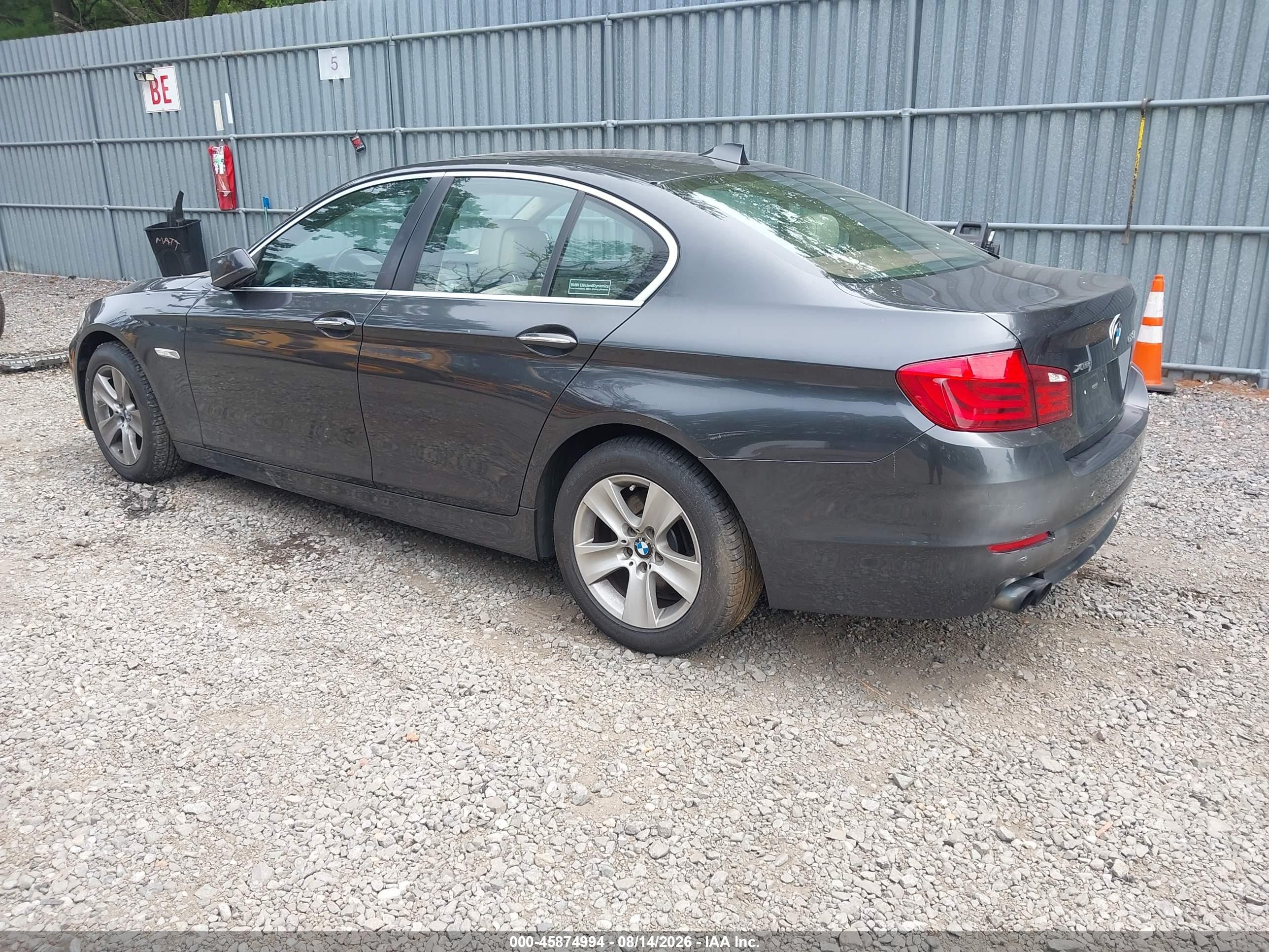 2013 Bmw 528i Xdrive Серый vin: WBAXH5C55DDW15795