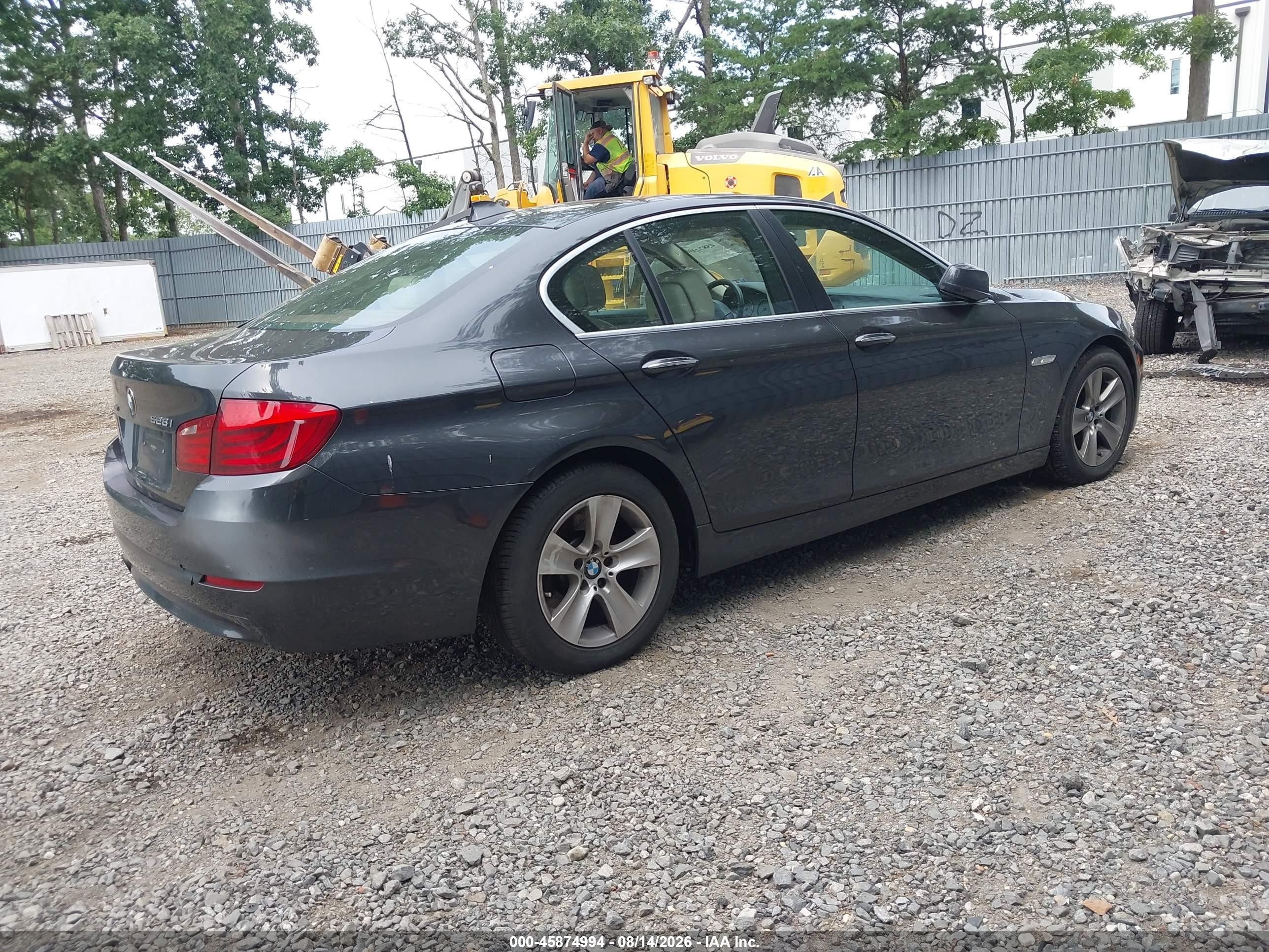 2013 Bmw 528i Xdrive Серый vin: WBAXH5C55DDW15795