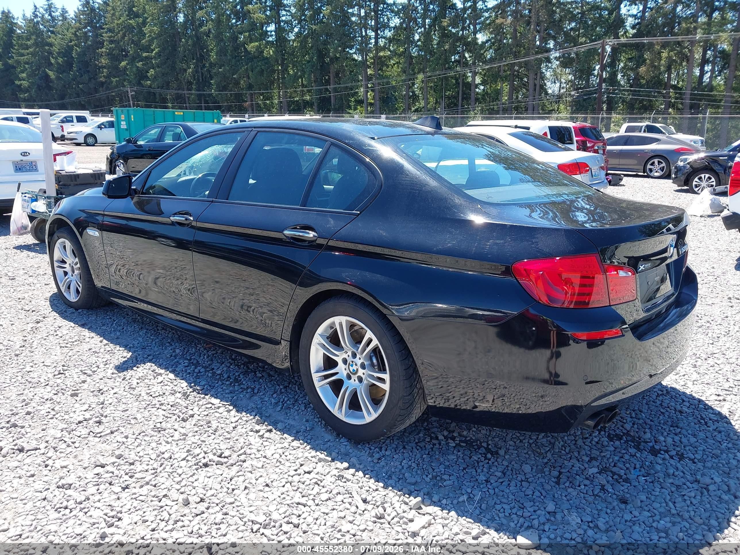 2013 Bmw 528i Xdrive Черный vin: WBAXH5C55DDW16526