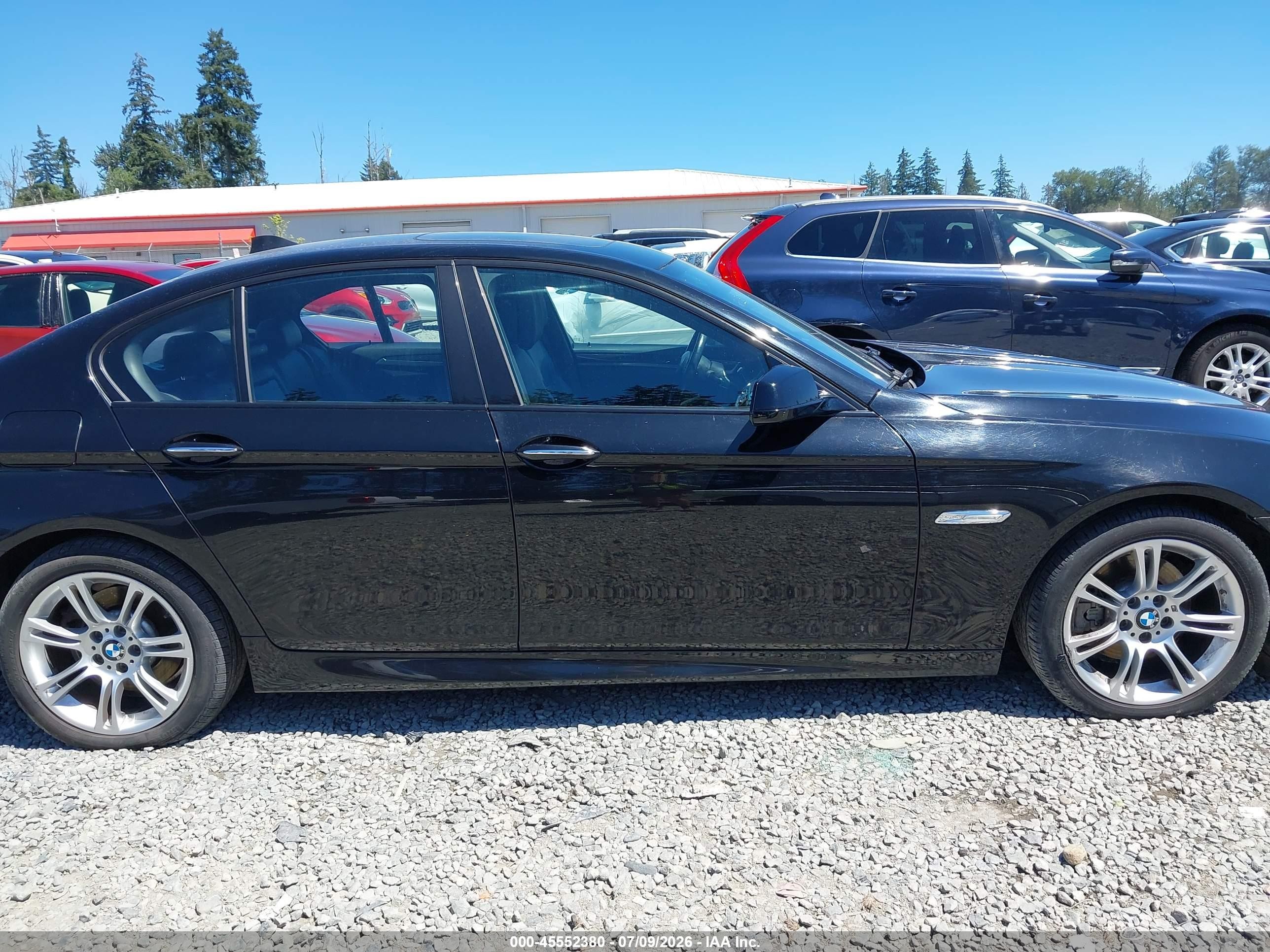 2013 Bmw 528i Xdrive Черный vin: WBAXH5C55DDW16526