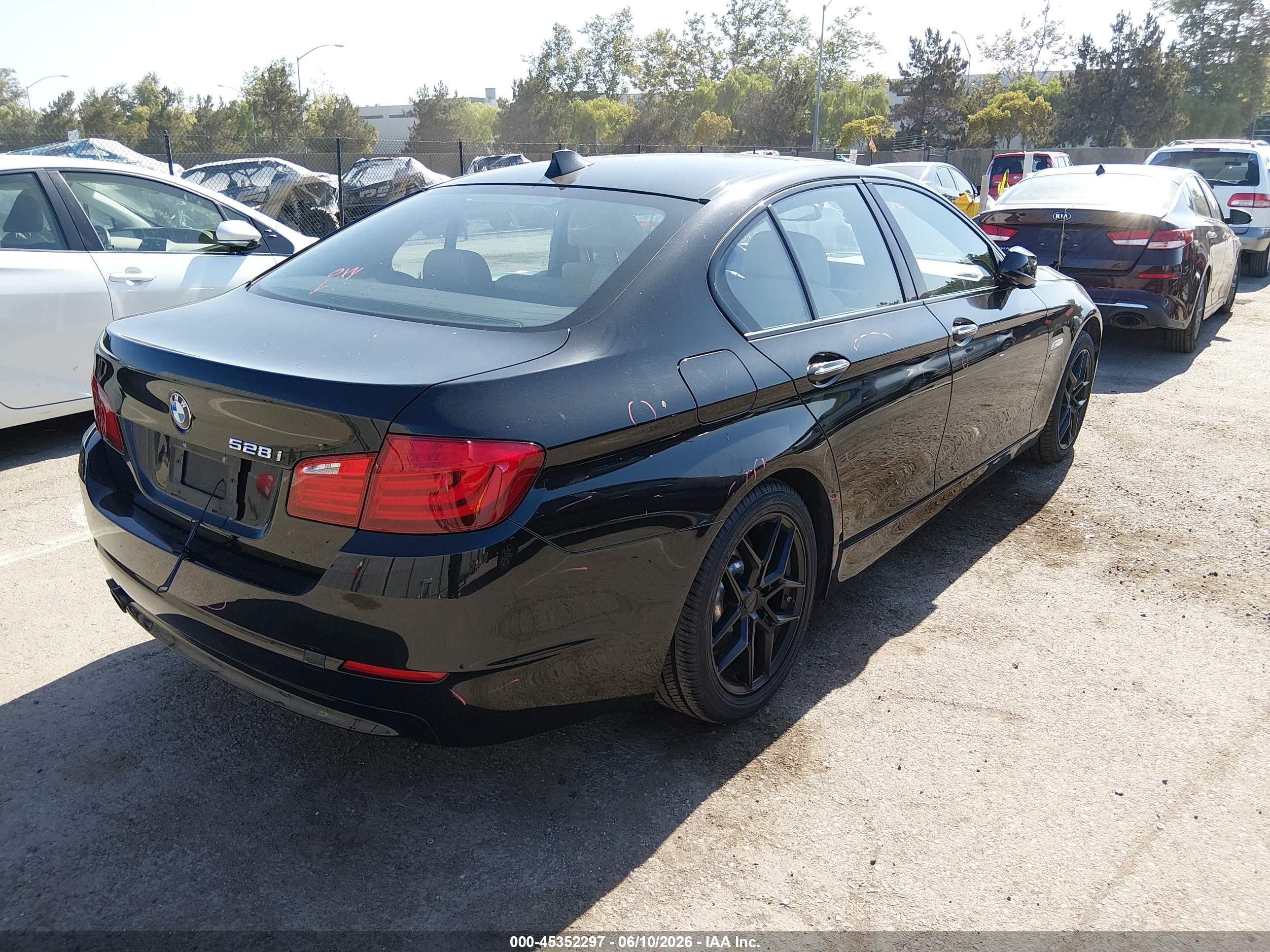 2012 Bmw 528i Xdrive Black vin: WBAXH5C56CC595142