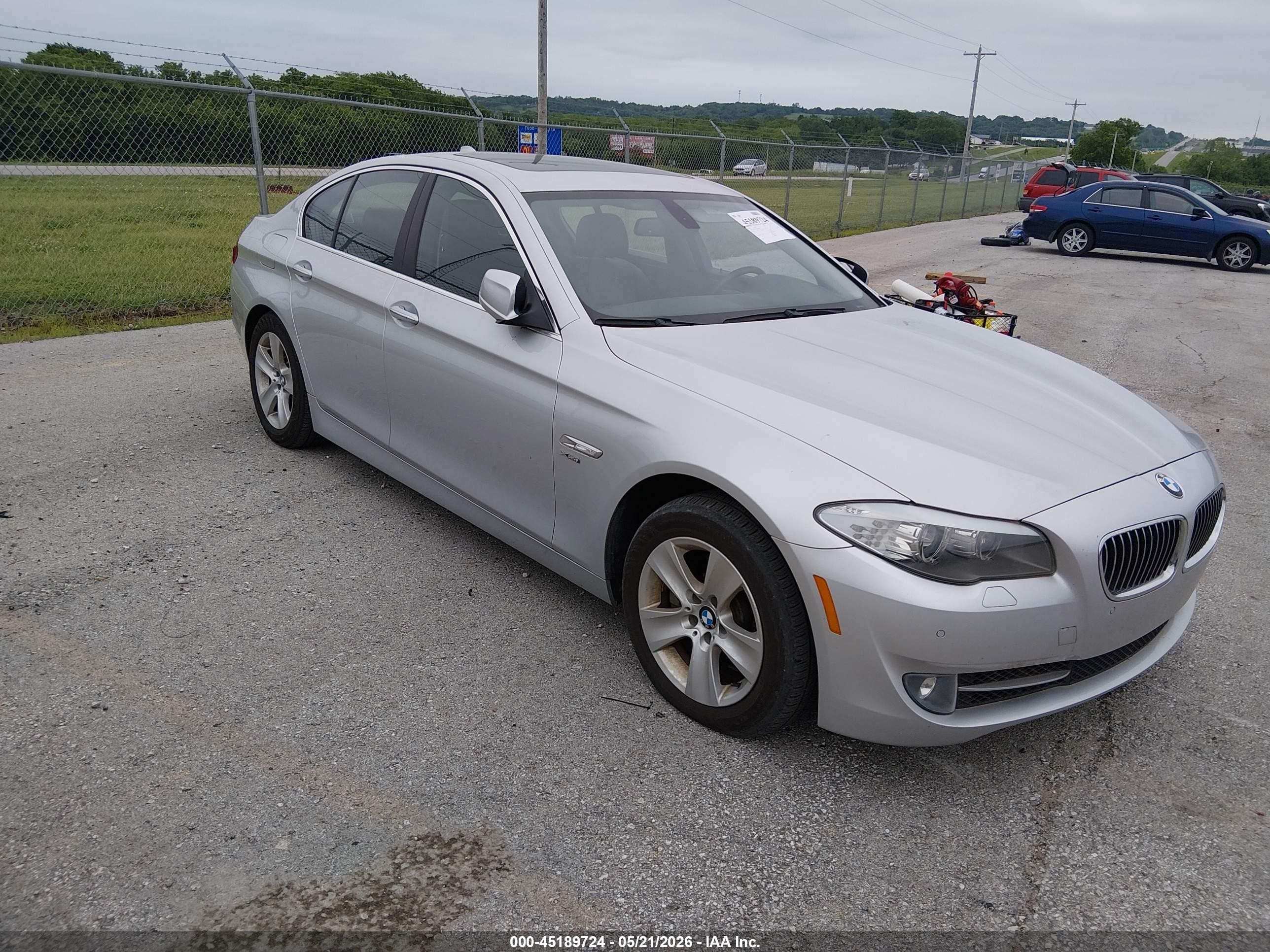 2012 Bmw 528i Xdrive Silver vin: WBAXH5C57CDW07096