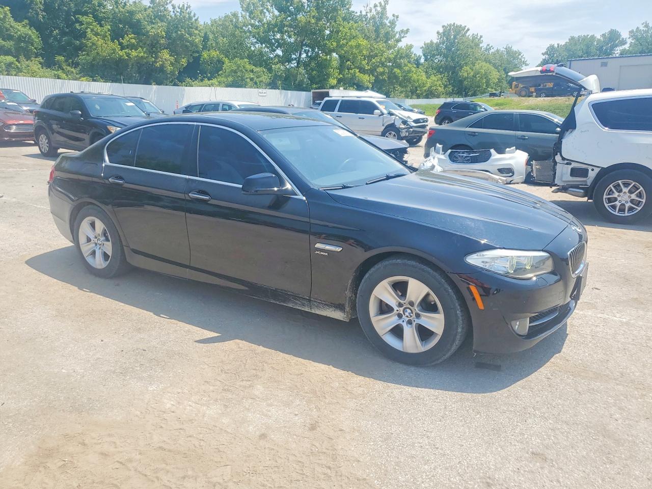 2012 Bmw 528 Xi Black vin: WBAXH5C57CDW09608
