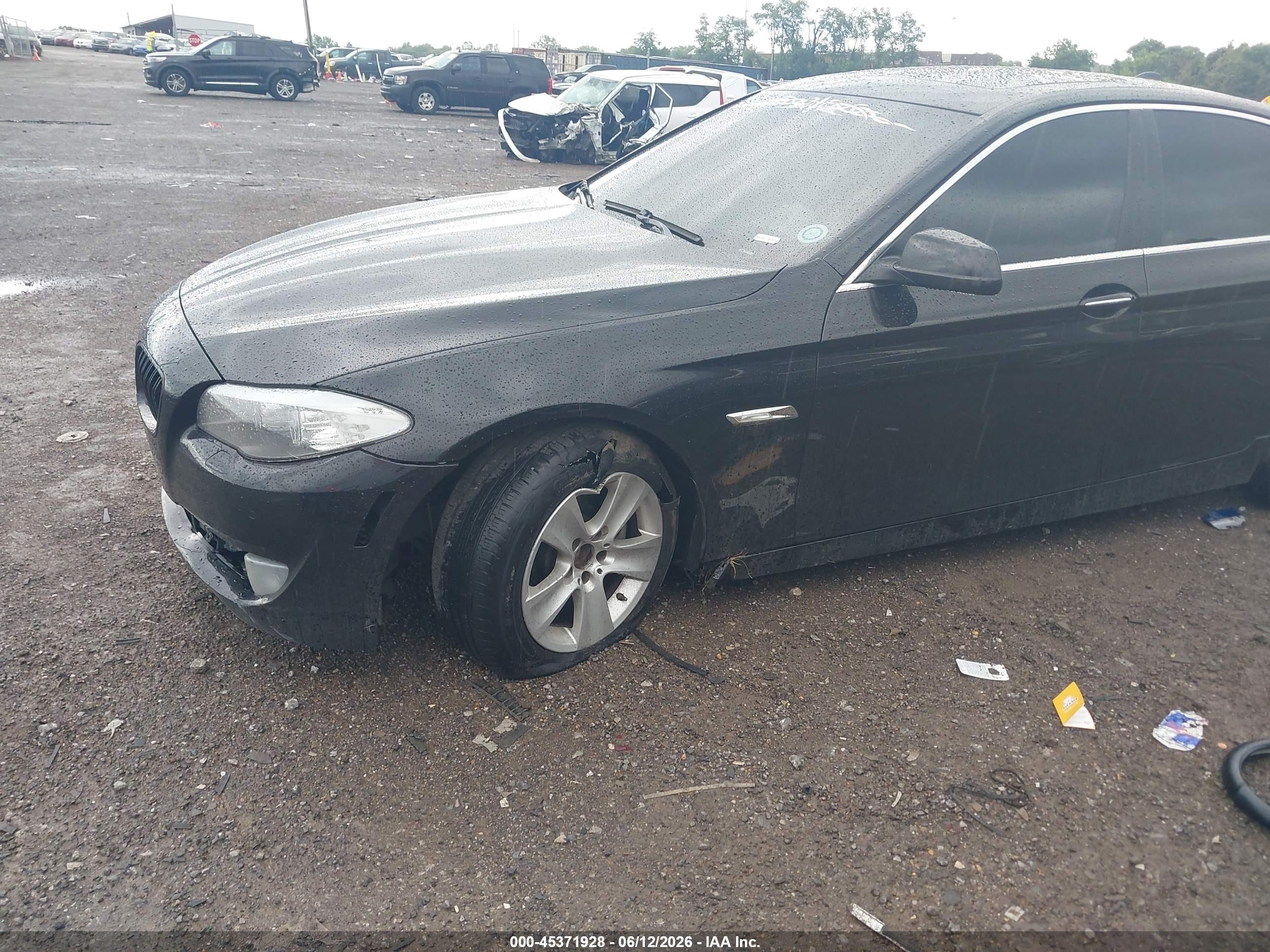 2013 Bmw 528i Xdrive Black vin: WBAXH5C57DD112477