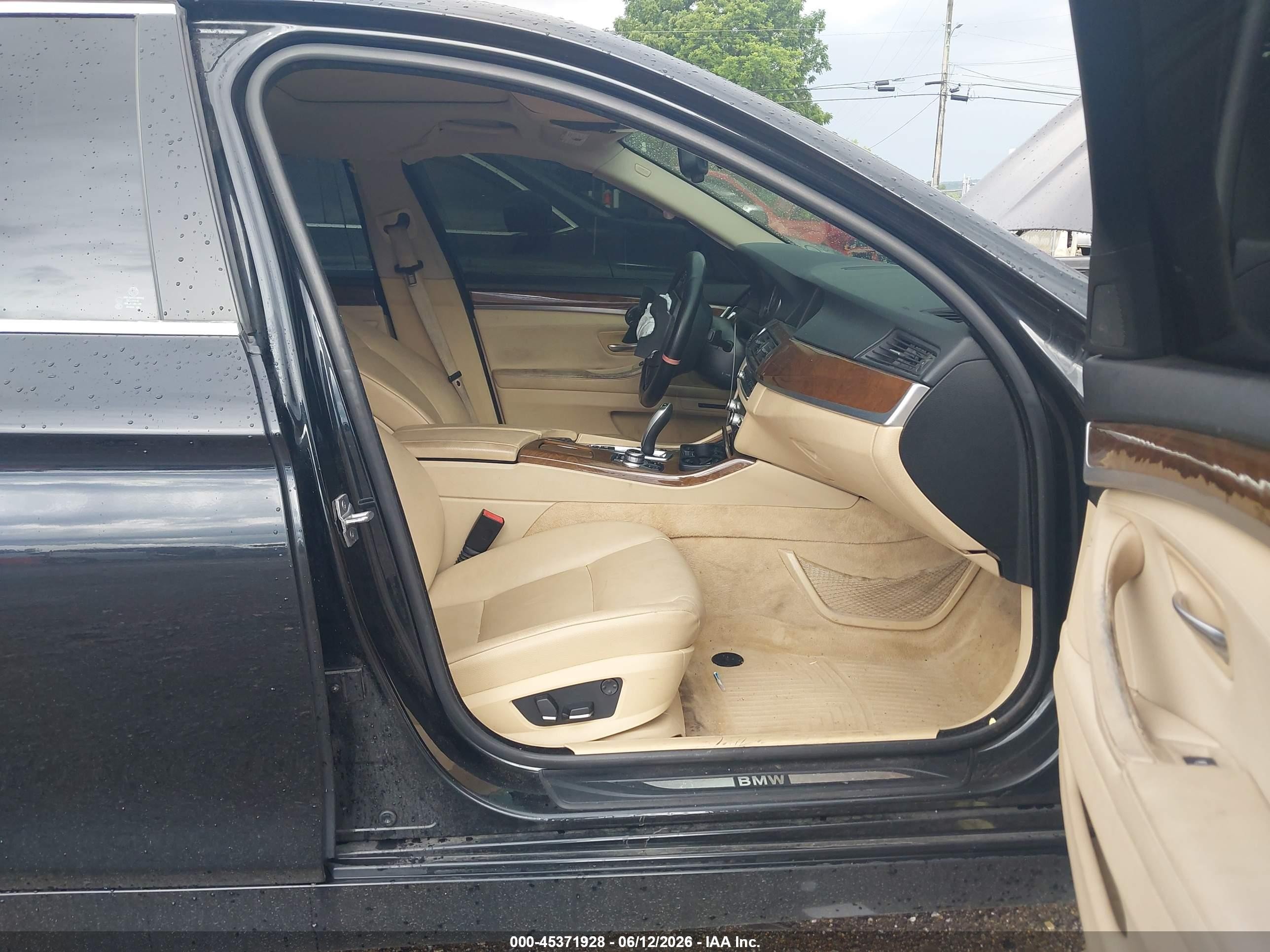 2013 Bmw 528i Xdrive Black vin: WBAXH5C57DD112477
