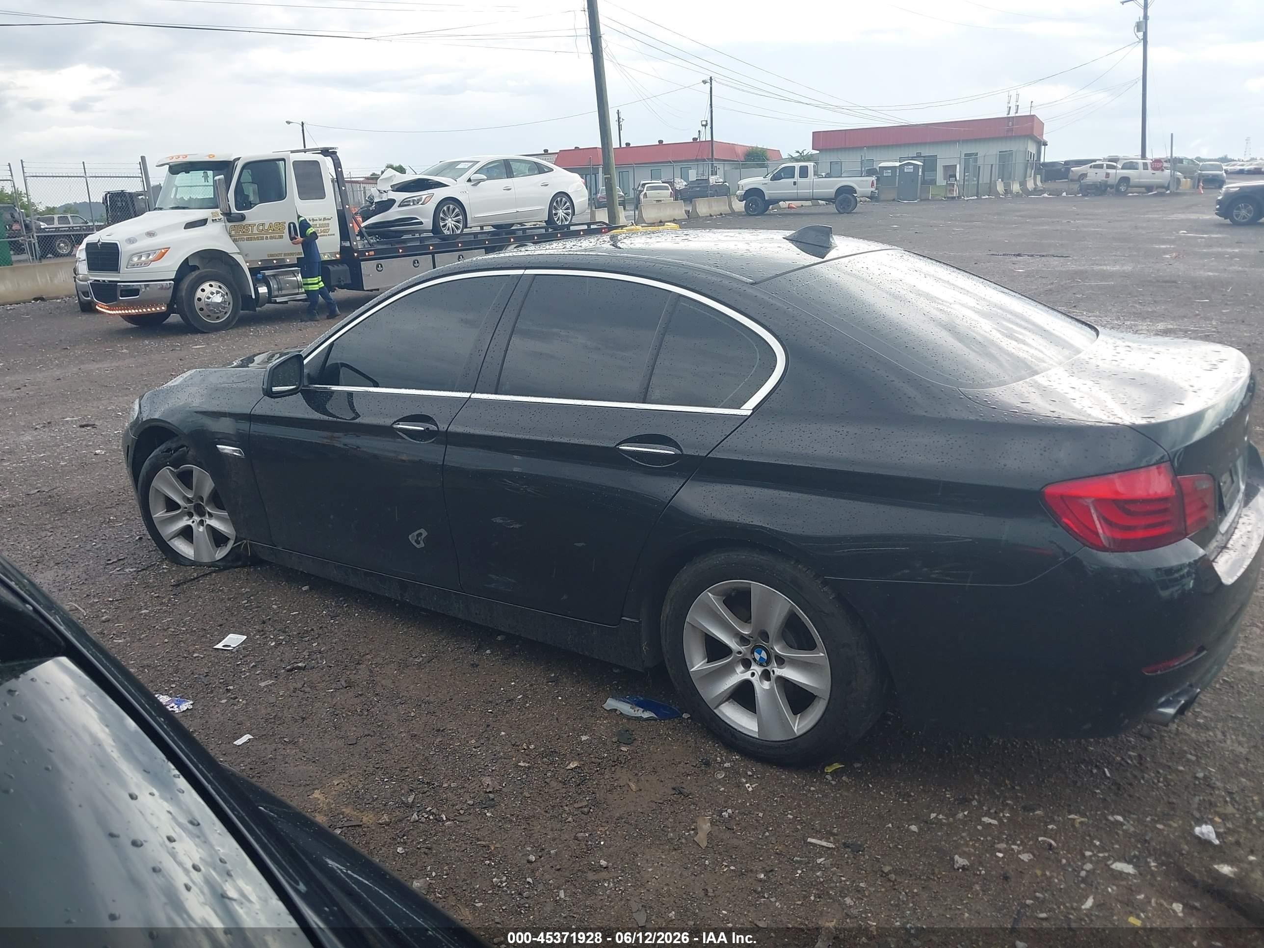 2013 Bmw 528i Xdrive Black vin: WBAXH5C57DD112477