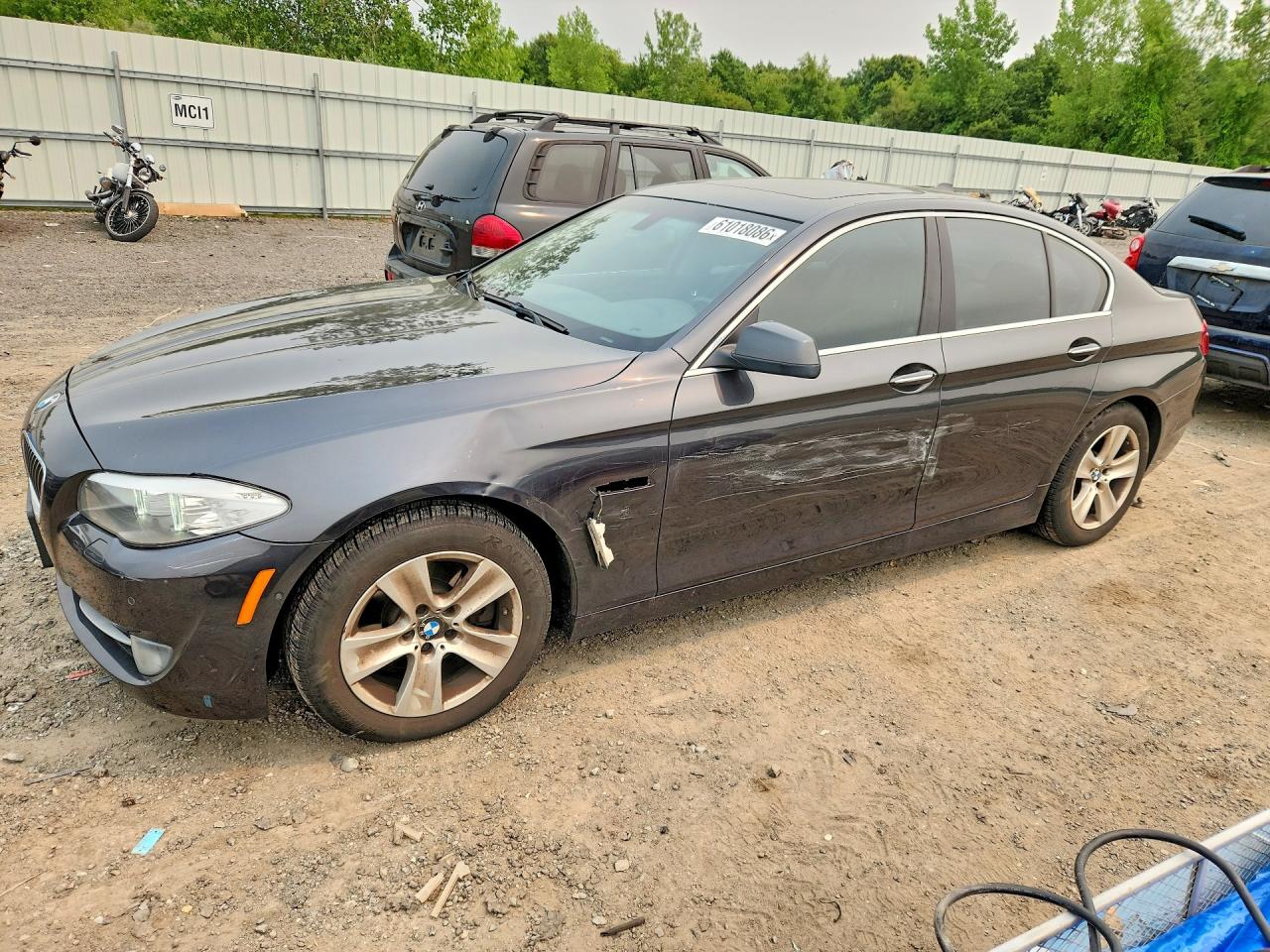 2013 Bmw 528 Xi Gray vin: WBAXH5C57DD114567
