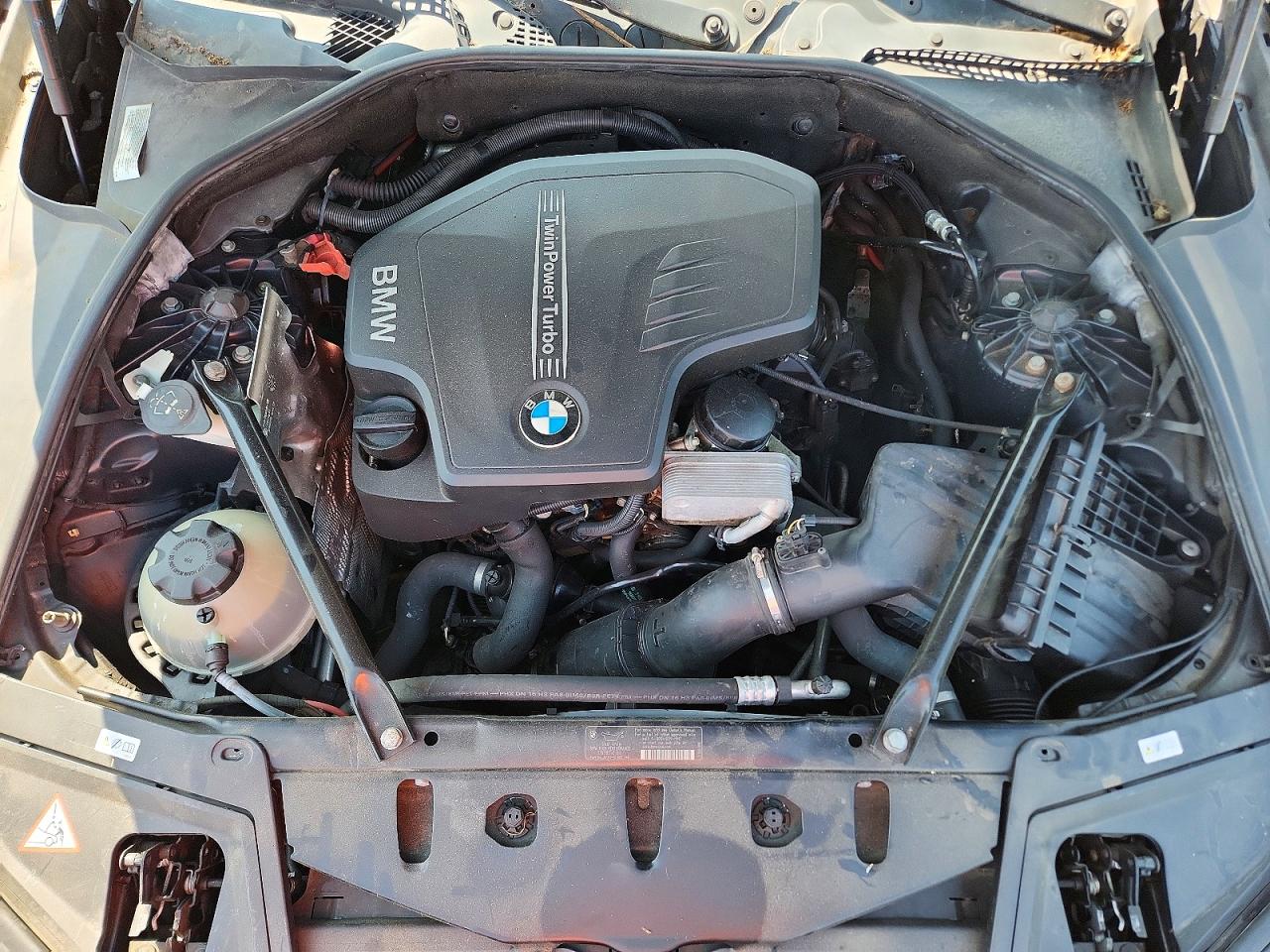 2013 Bmw 528 Xi Черный vin: WBAXH5C57DDW13238