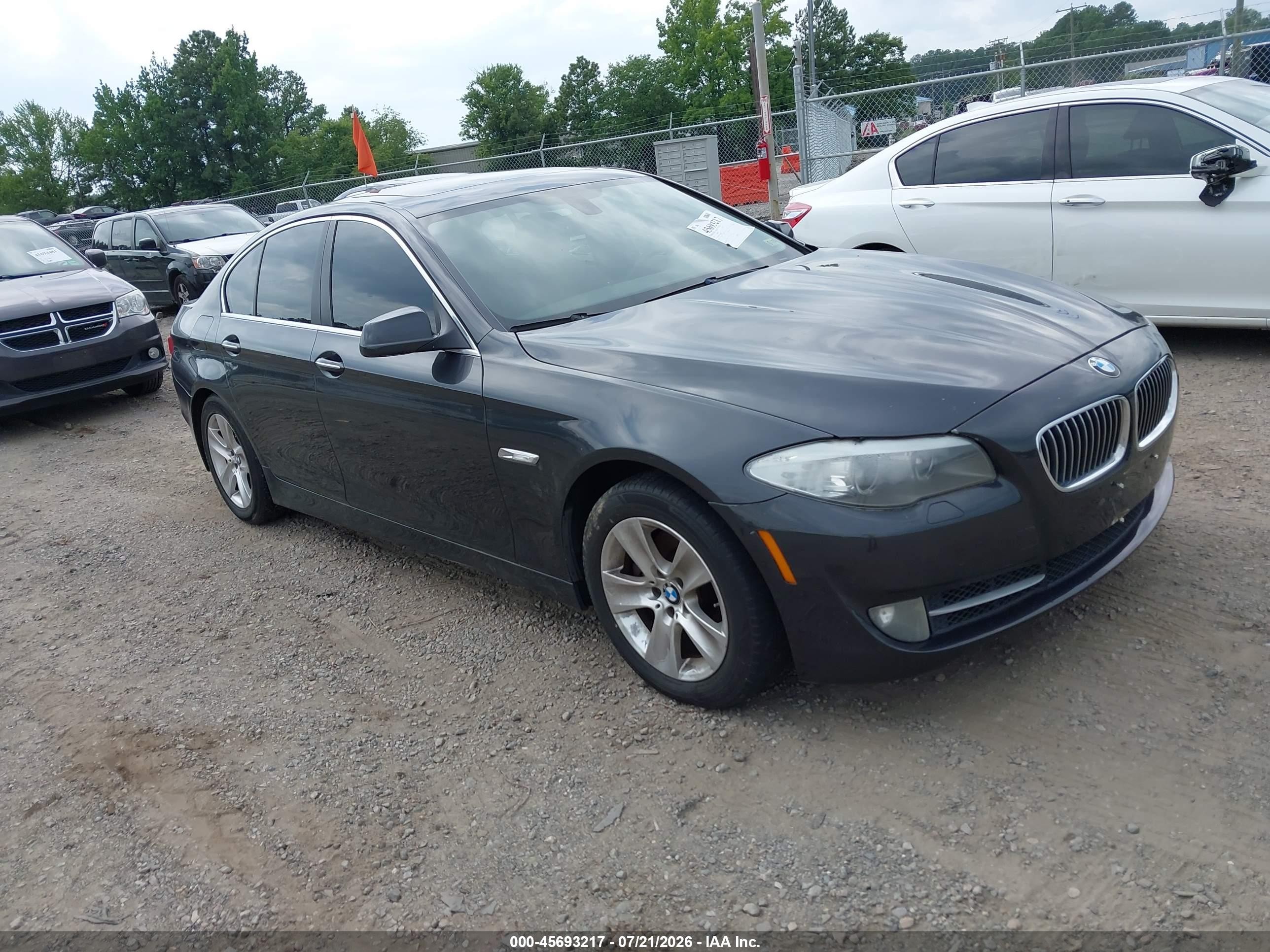 2013 Bmw 528i Xdrive Gray vin: WBAXH5C57DDW14129