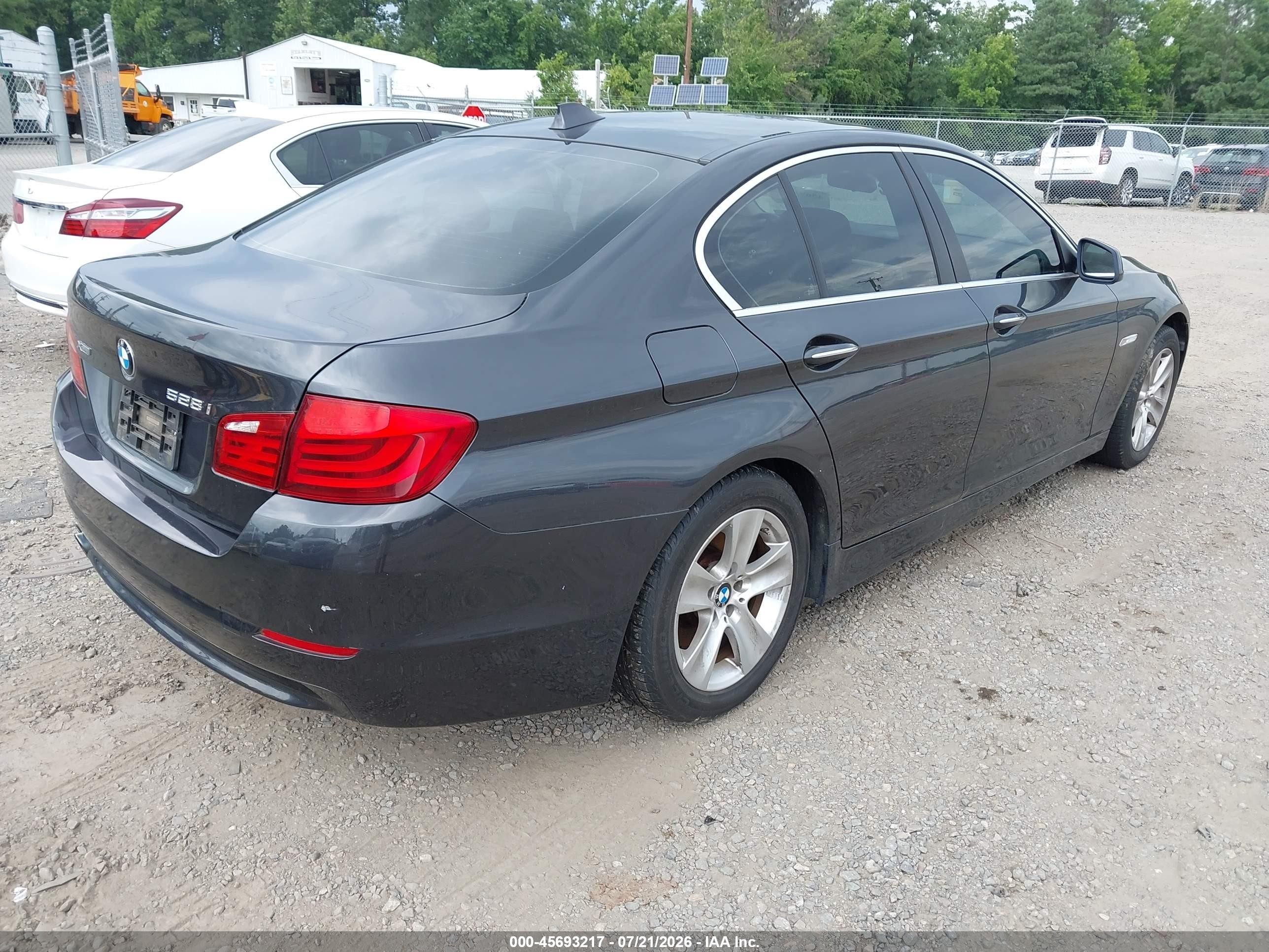 2013 Bmw 528i Xdrive Gray vin: WBAXH5C57DDW14129