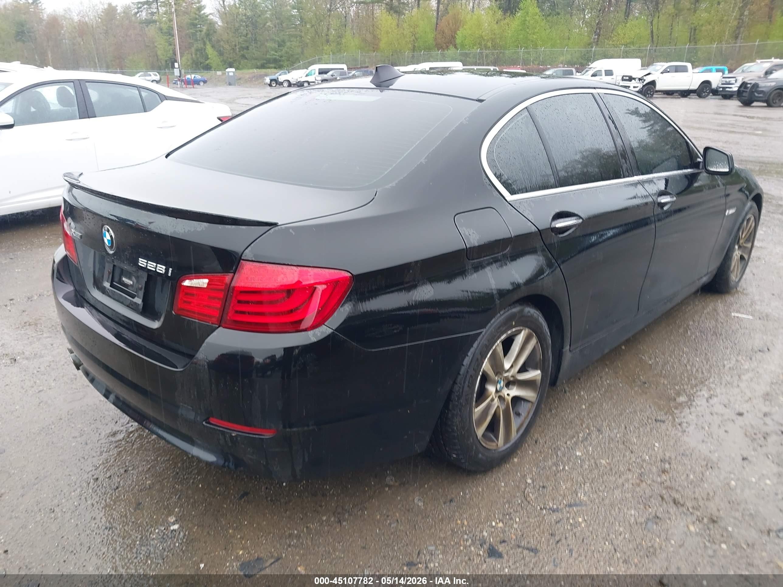2013 Bmw 528i Xdrive Black vin: WBAXH5C57DDW15457