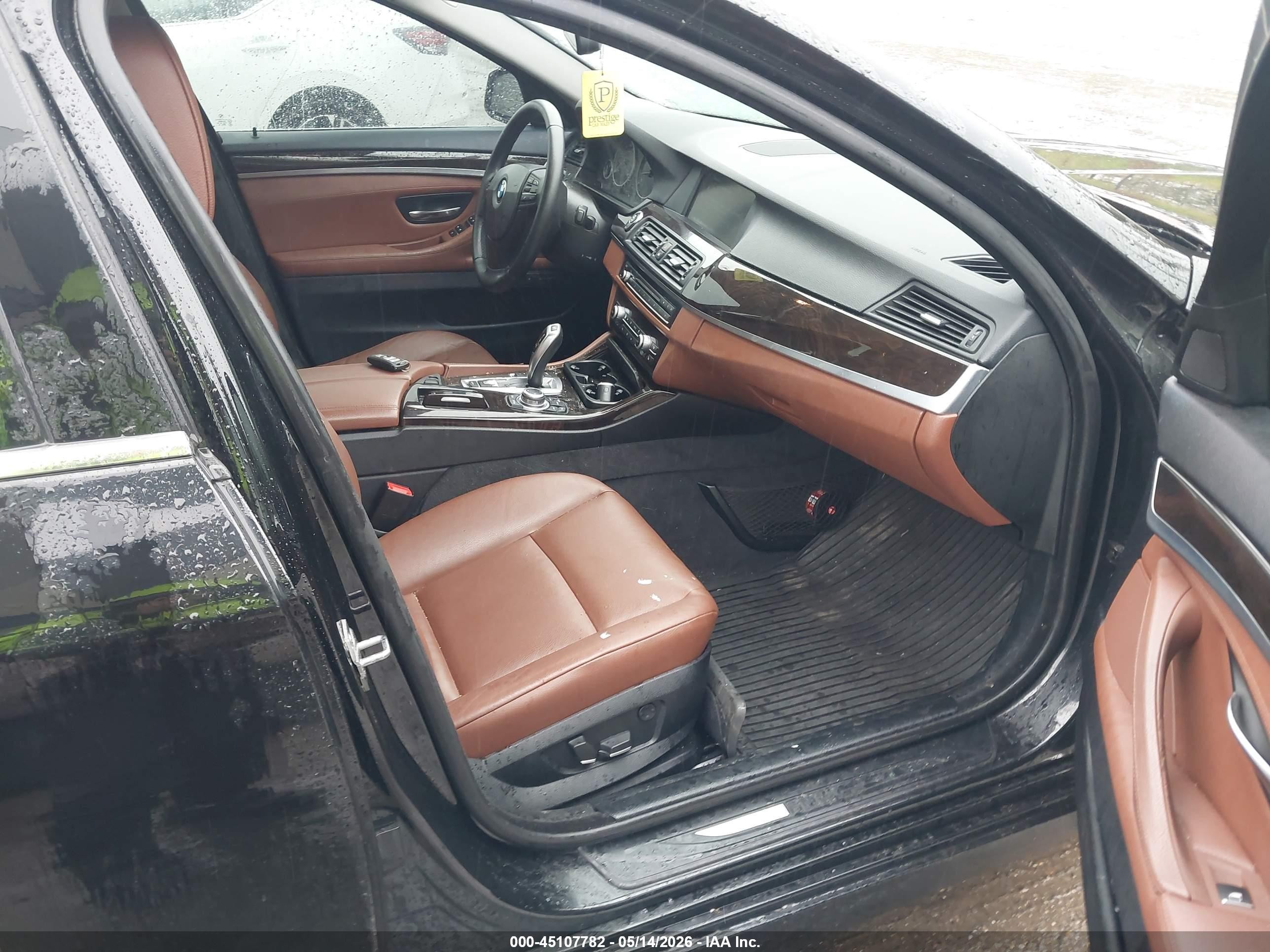 2013 Bmw 528i Xdrive Black vin: WBAXH5C57DDW15457