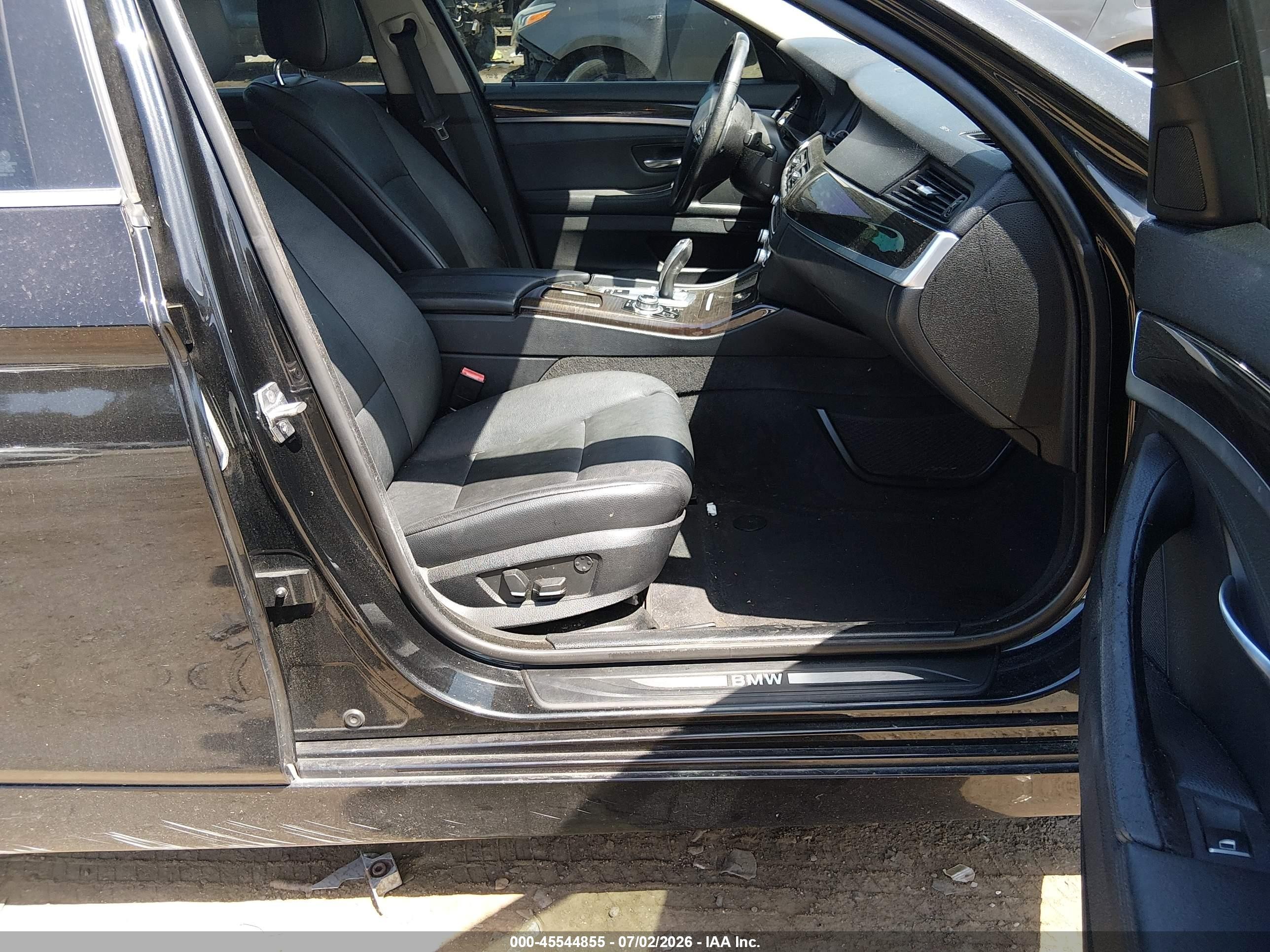 2013 Bmw 528i Xdrive Black vin: WBAXH5C57DDW16589