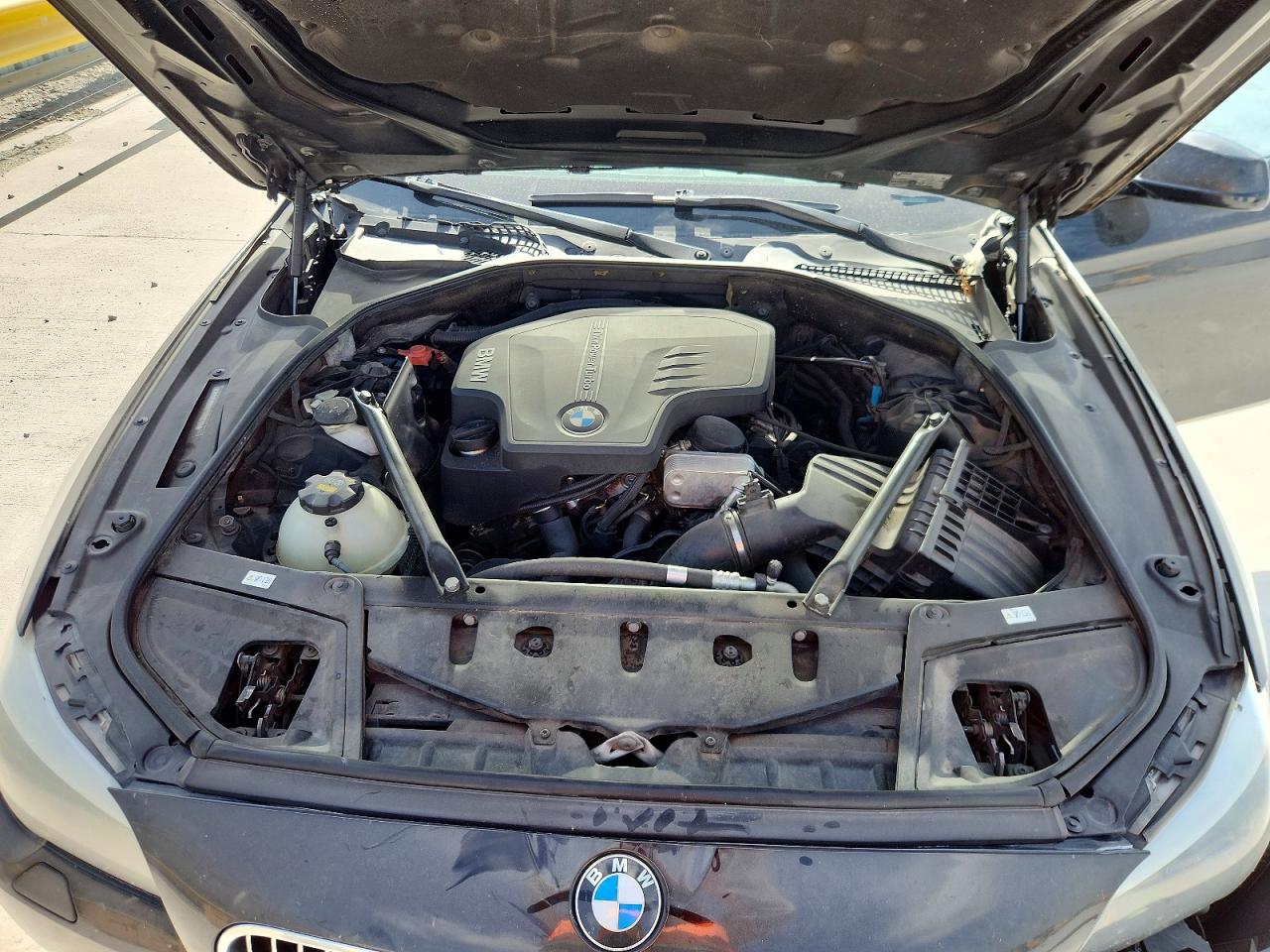 2012 Bmw 528 Xi Black vin: WBAXH5C58CDW02196