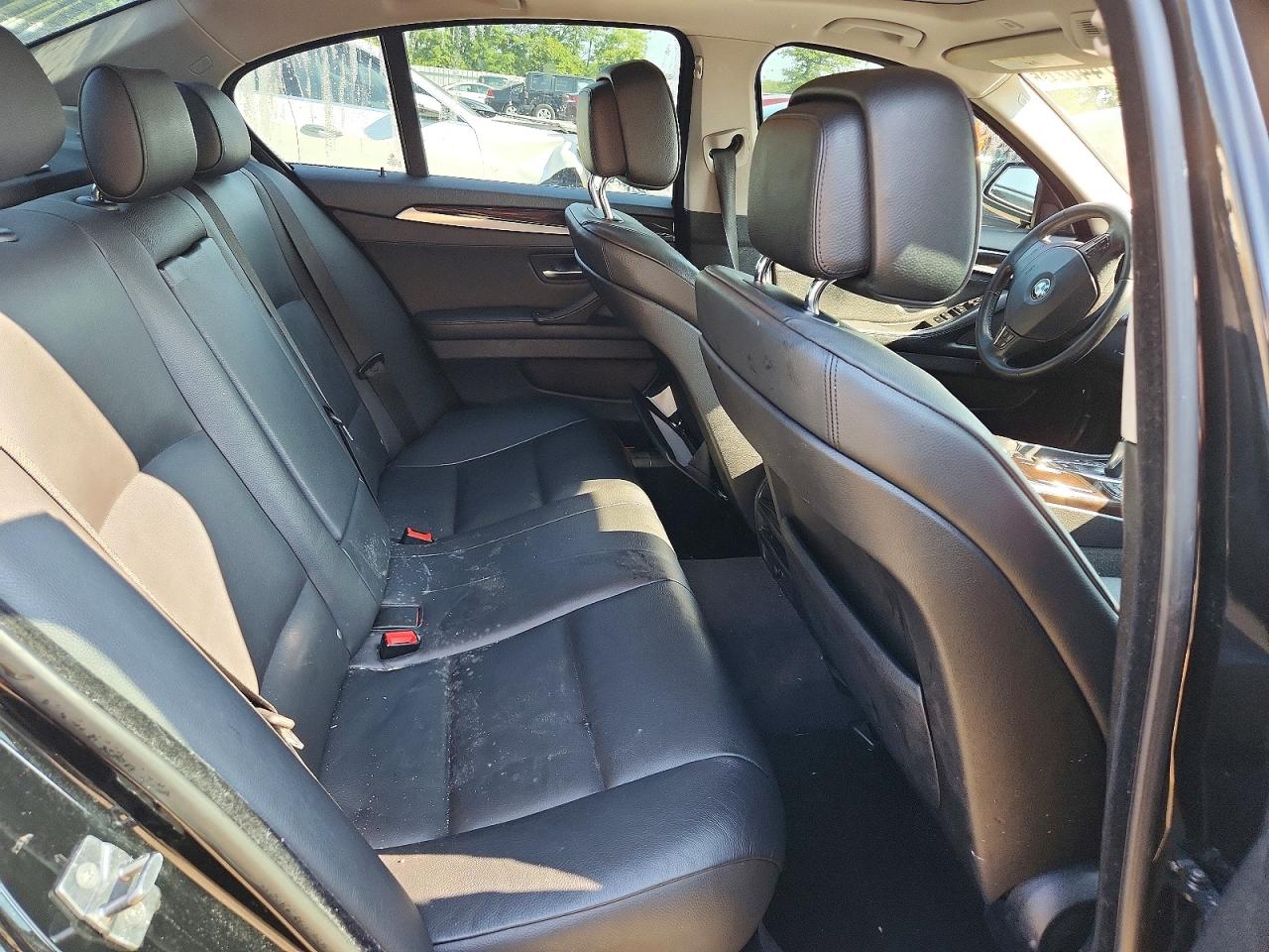 2012 Bmw 528 Xi Black vin: WBAXH5C58CDW03333