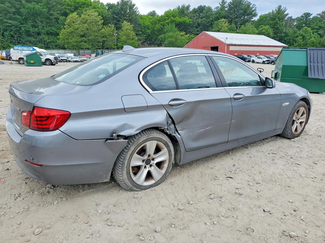 2012 Bmw 528 Xi Gray vin: WBAXH5C58CDW07978