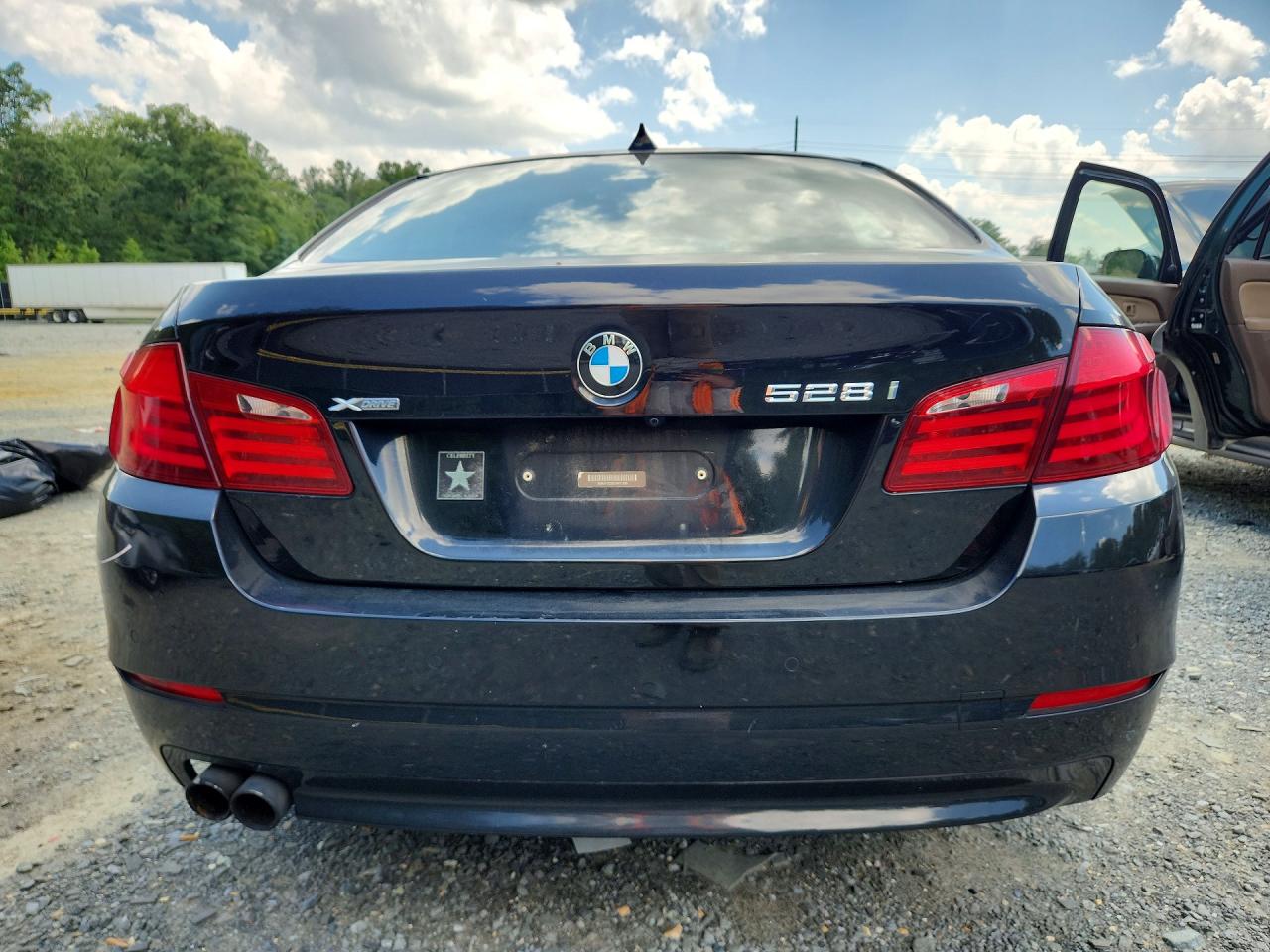 2012 Bmw 528 Xi Black vin: WBAXH5C58CDW11285