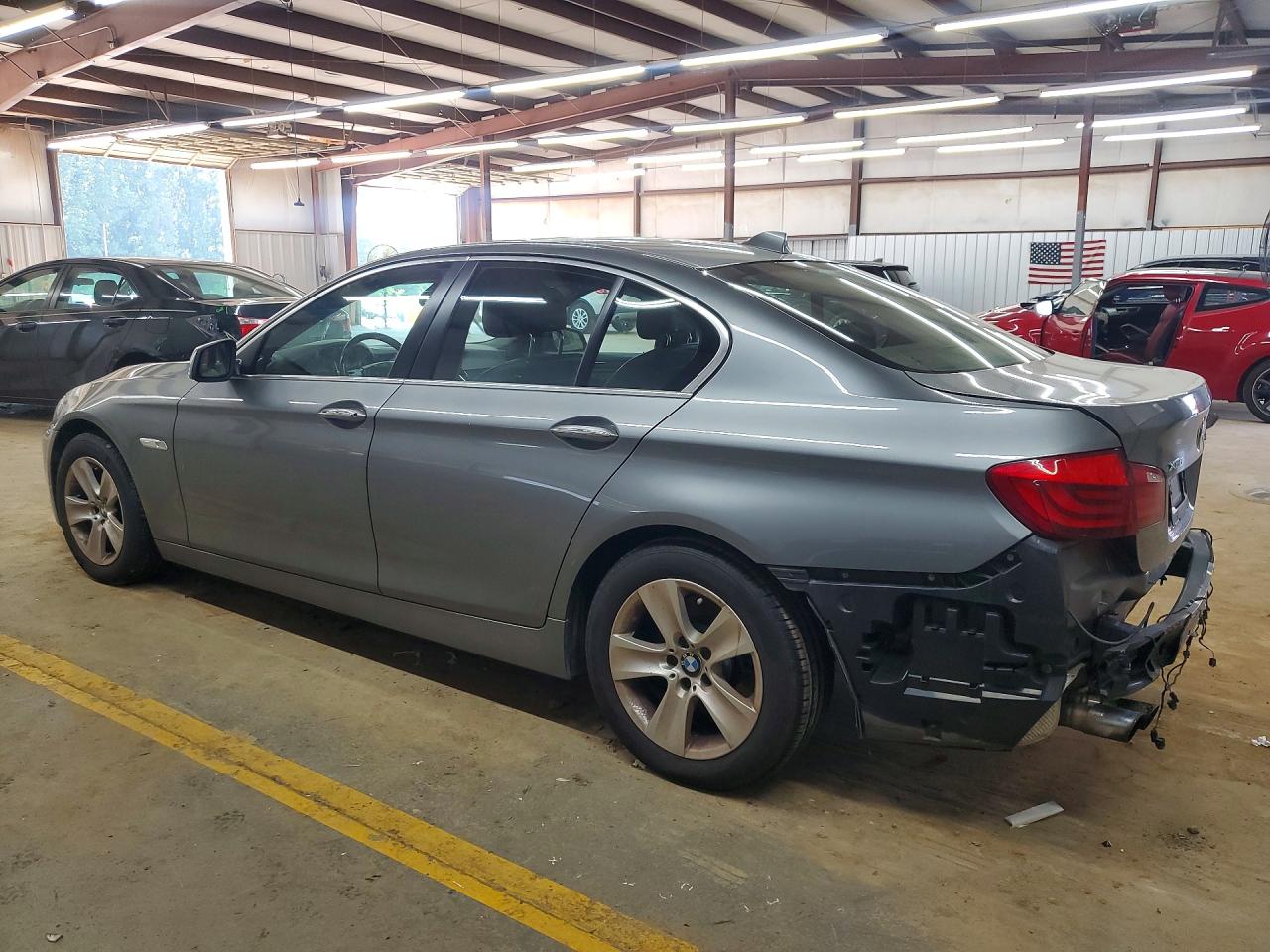 2013 Bmw 528 Xi Silver vin: WBAXH5C58DD108017