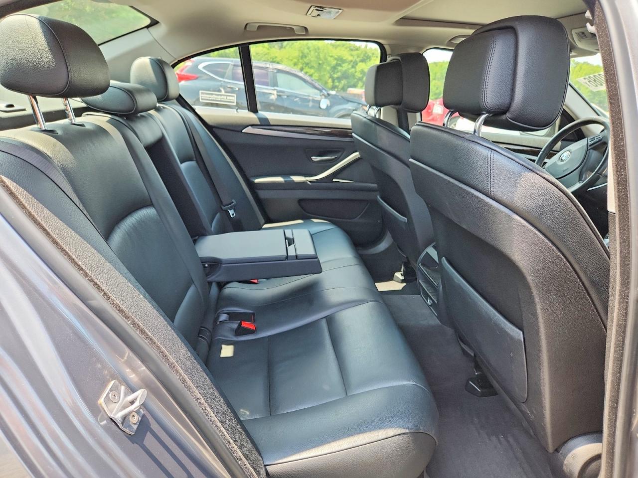 2013 Bmw 528 Xi Gray vin: WBAXH5C58DD108020