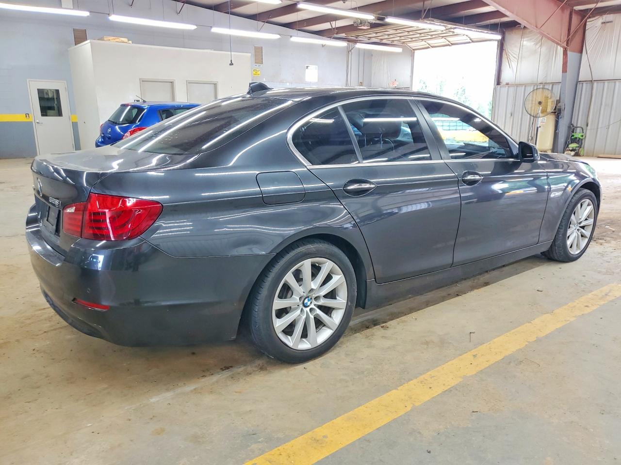 2013 Bmw 528 Xi Charcoal vin: WBAXH5C58DD108163