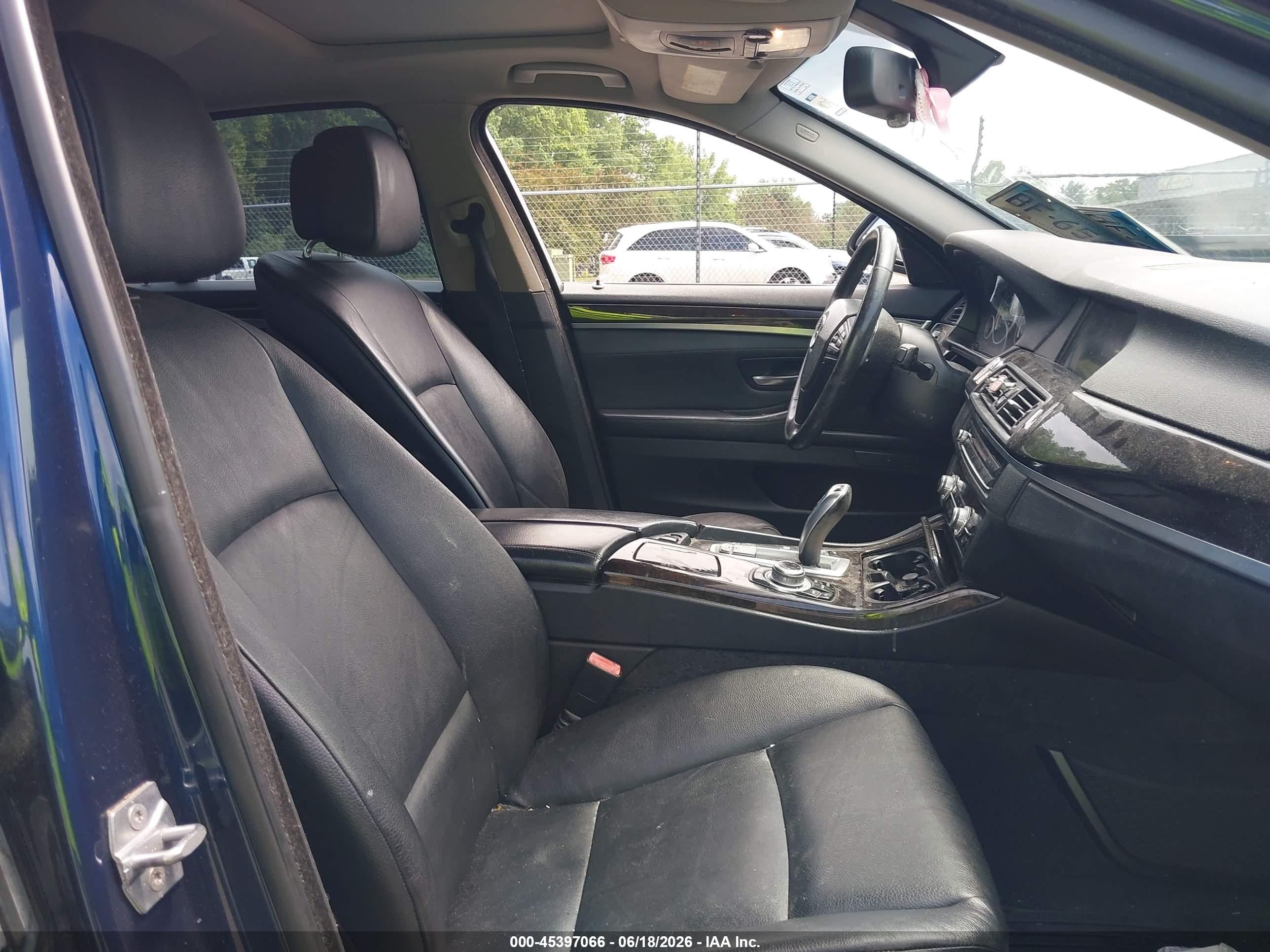 2013 Bmw 528i Xdrive Blue vin: WBAXH5C58DD109846