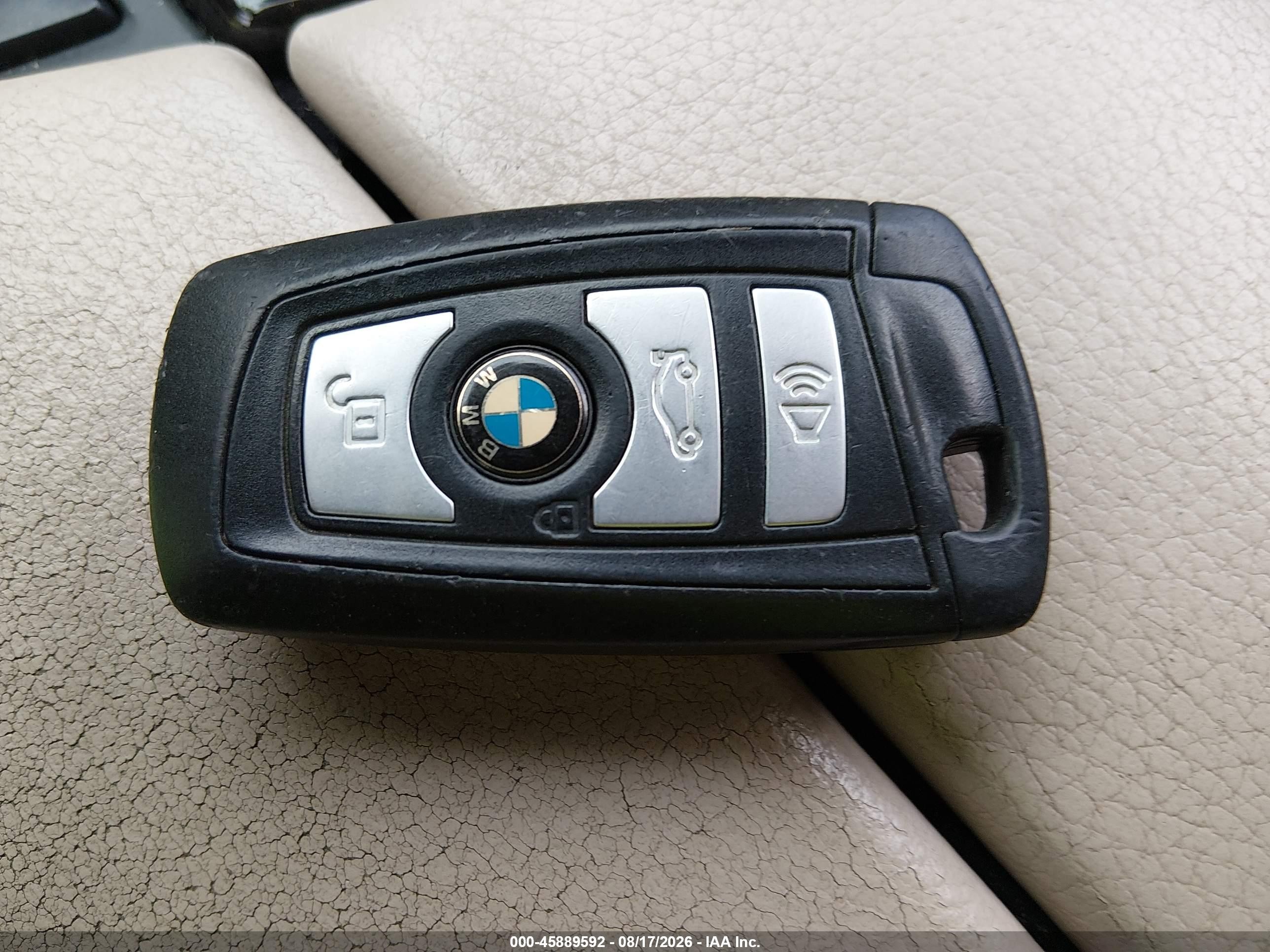 2012 Bmw 528i Xdrive Gray vin: WBAXH5C59CDW03857