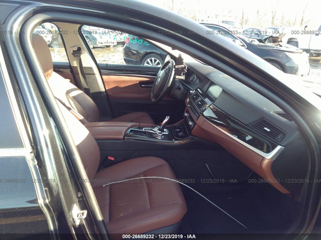 2012 Bmw 528 Xi vin: WBAXH5C59CDW06998