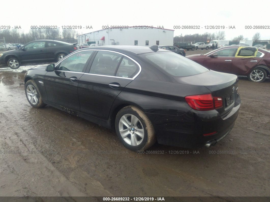 2012 Bmw 528 Xi vin: WBAXH5C59CDW06998