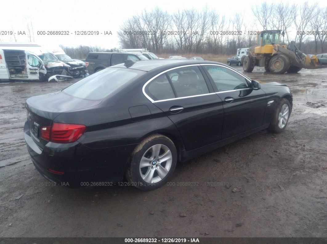 2012 Bmw 528 Xi vin: WBAXH5C59CDW06998