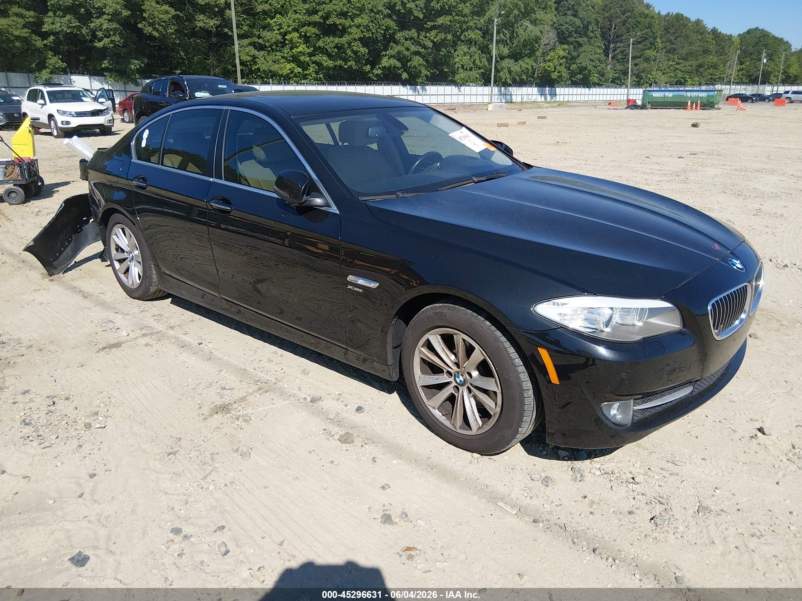 2012 Bmw 528i Xdrive Black vin: WBAXH5C59CDW09044